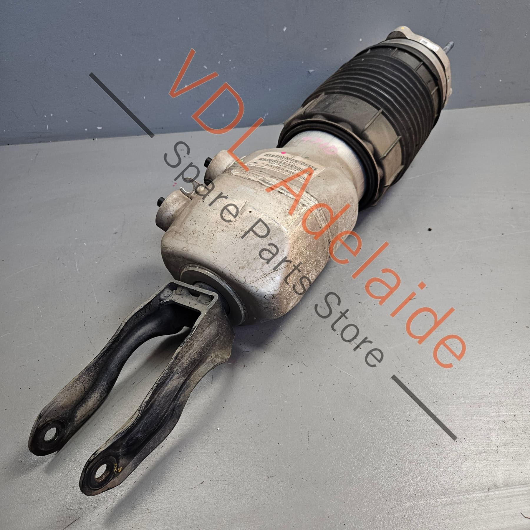 Porsche Panamera 971 Left Front Air Shock Suspension Strut Airbag 971616037G 971616037N - Image 3
