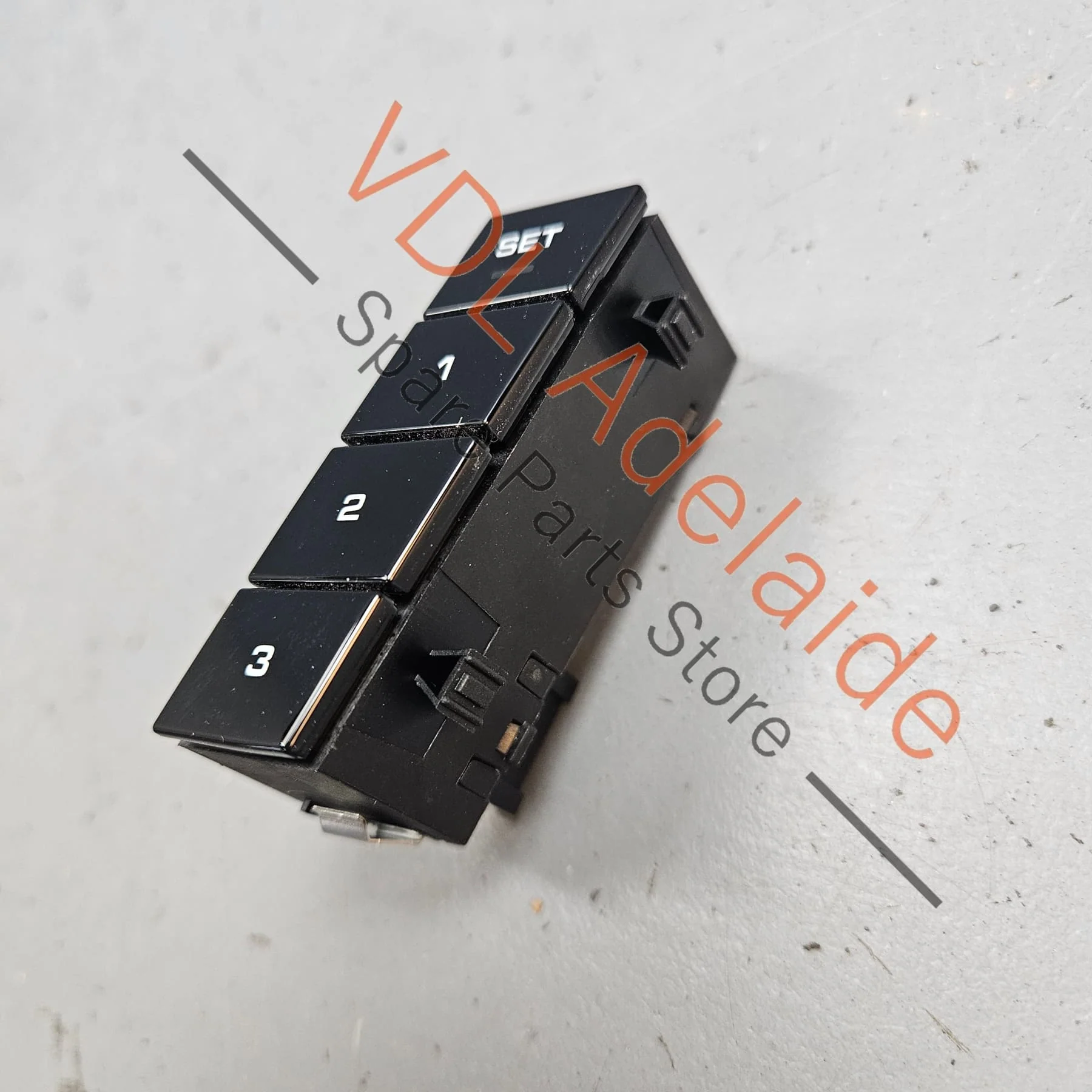 Porsche Panamera 971 RHS Right Side Memory Seat Switch 971962770G OV3 - Image 2