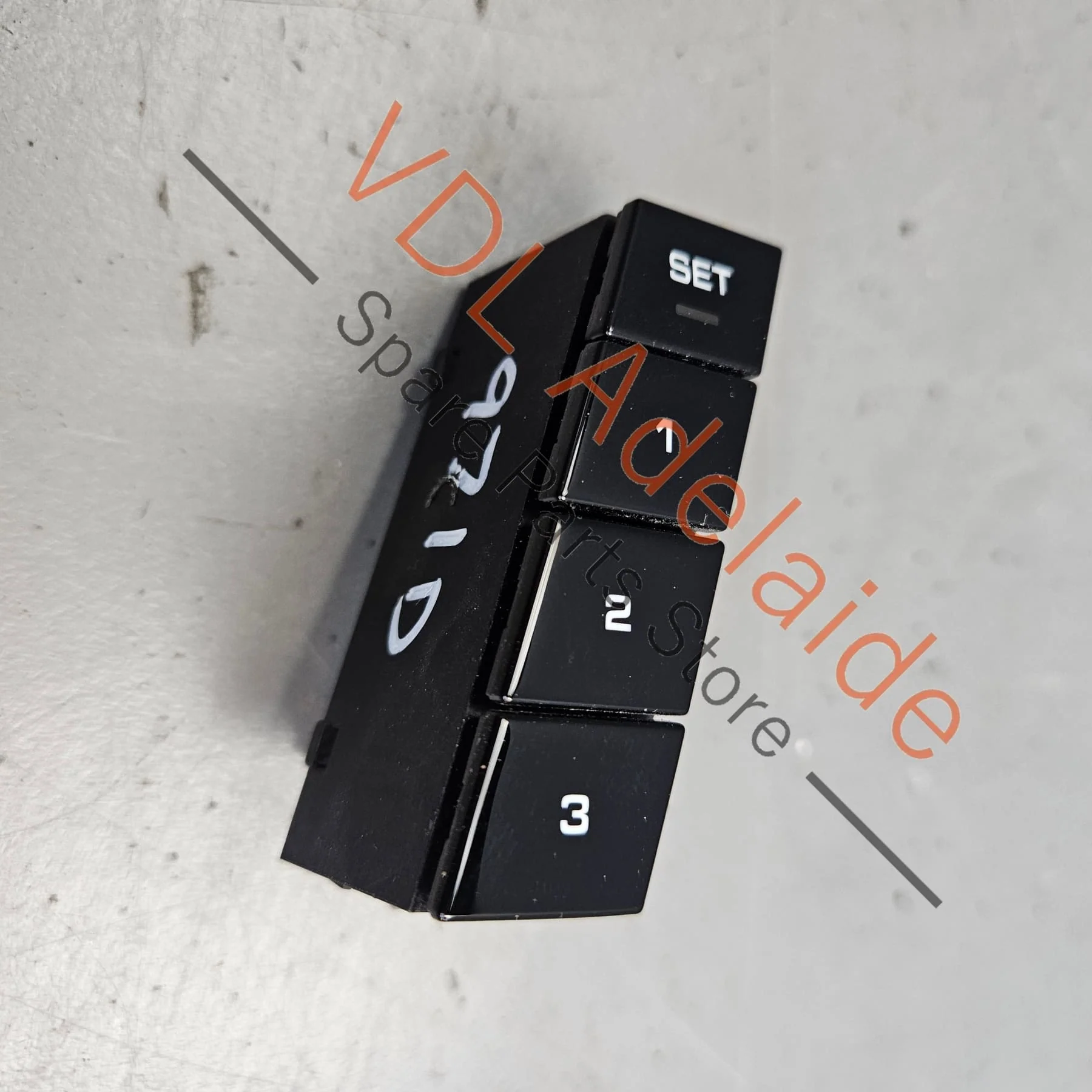 Porsche Panamera 971 RHS Right Side Memory Seat Switch 971962770G OV3 - Image 3