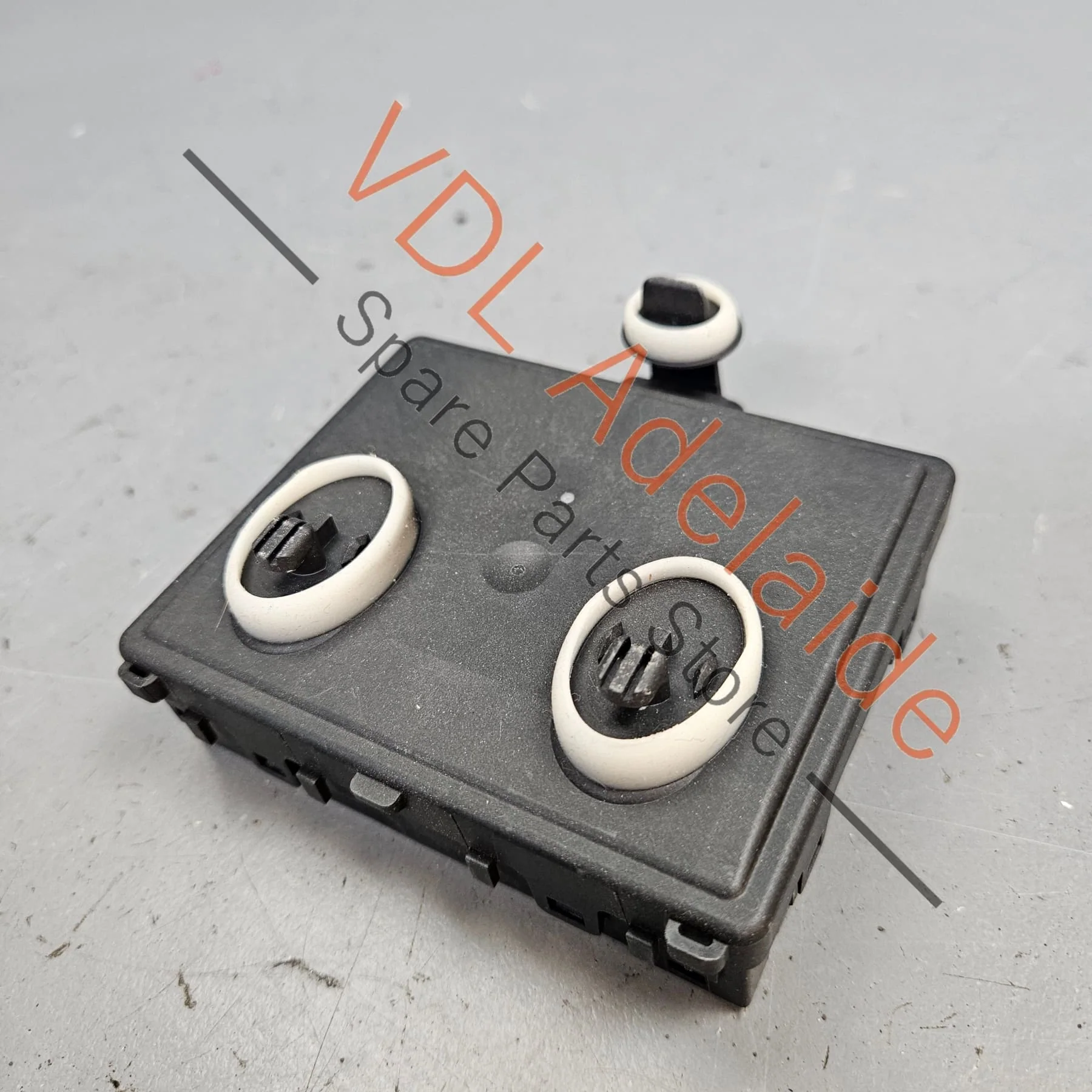 Porsche Panamera Front Driver Door Control Module 9A795979300 4M1959793C - Image 2