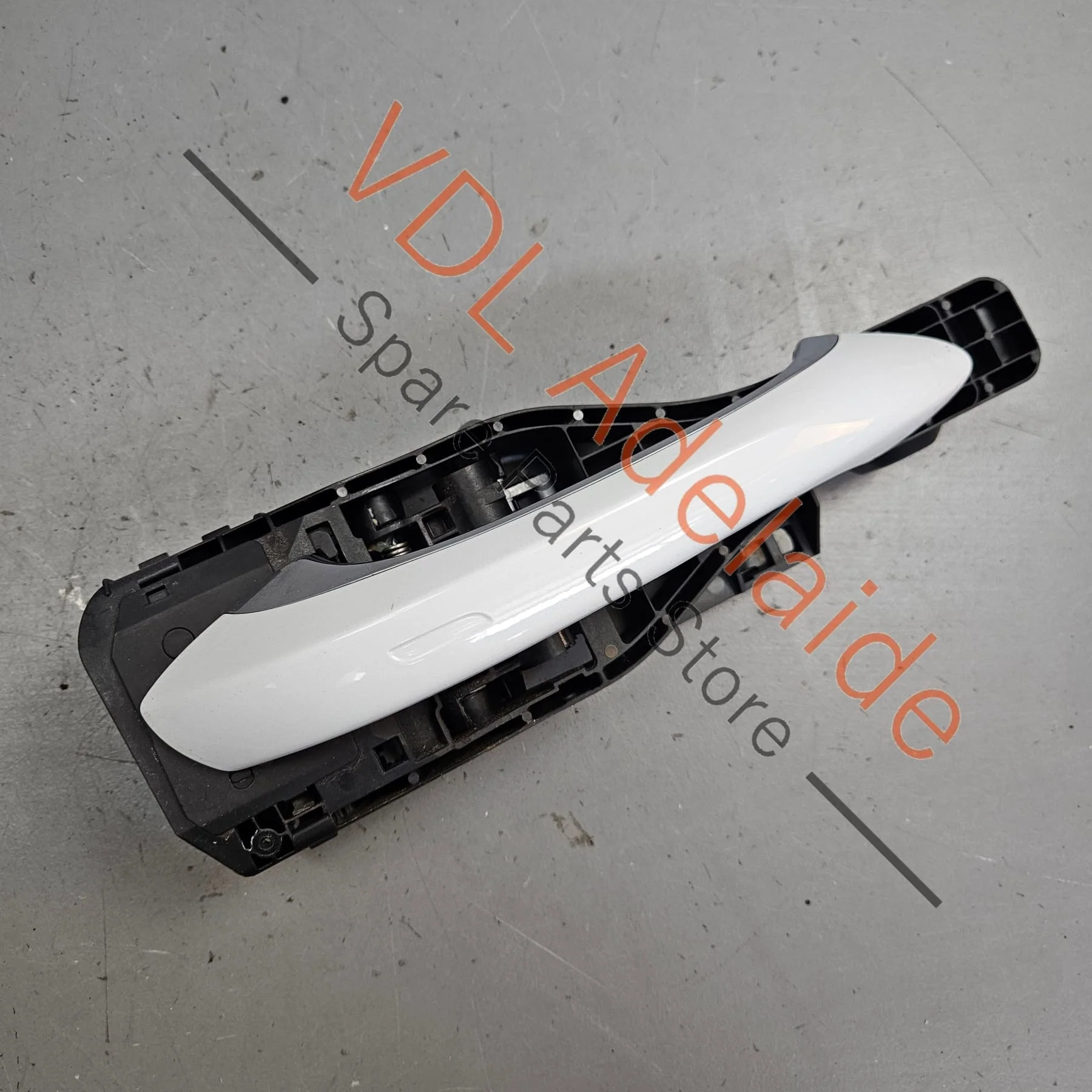 Porsche Panamera Right Side Exterior Passenger Door Handle 971837206FY G2X