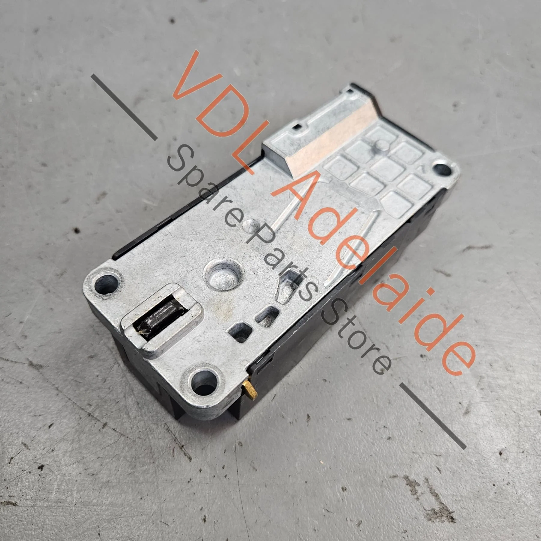 Porsche Steering Column Lock PAA905861 - Image 3