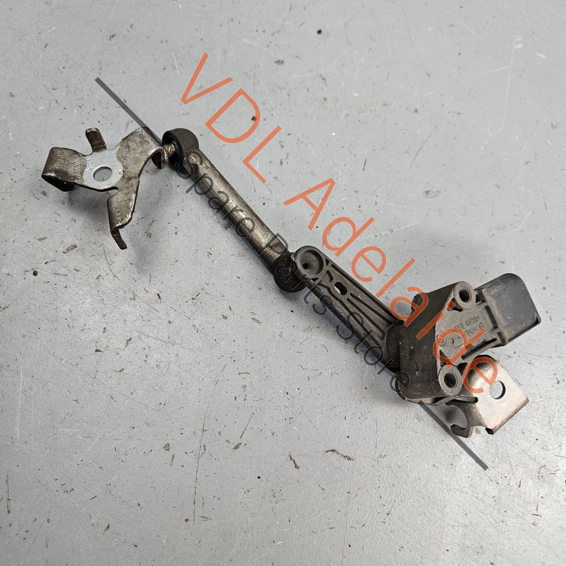 Porsche Panamera Rear Right Suspension Level Height Sensor 971616572 - Image 2