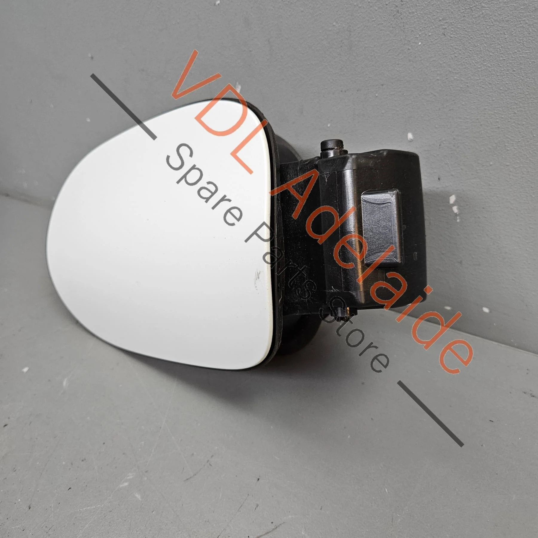 Porsche Panamera Fuel Filler Flap Door 971809857 971809909A - Image 3