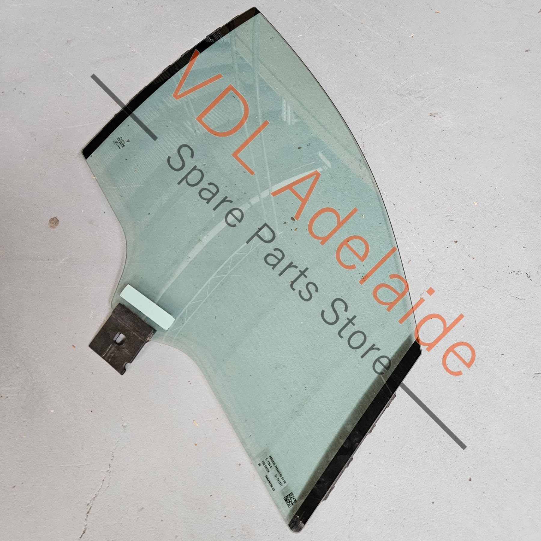 Porsche Panamera 971 Right Side Front Door Glass Window 971845020 - Image 4