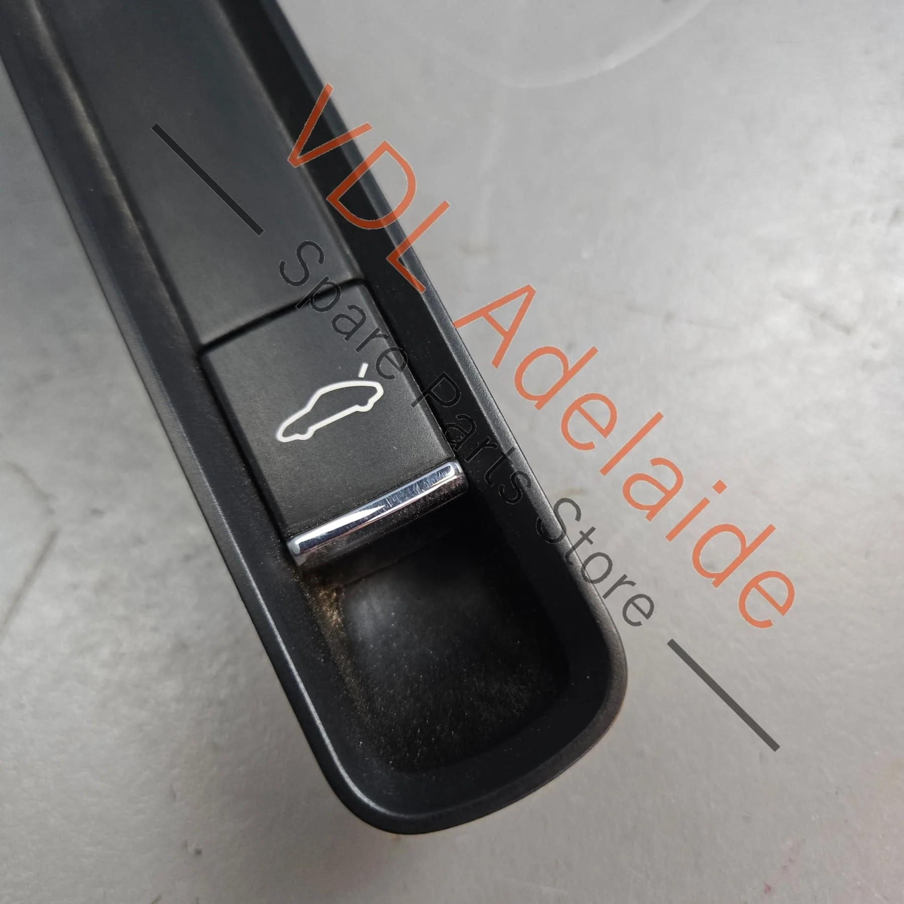 Porsche Cayman Boxster Bonnet Trunk Boot Open Switch 99161310500 - Image 2