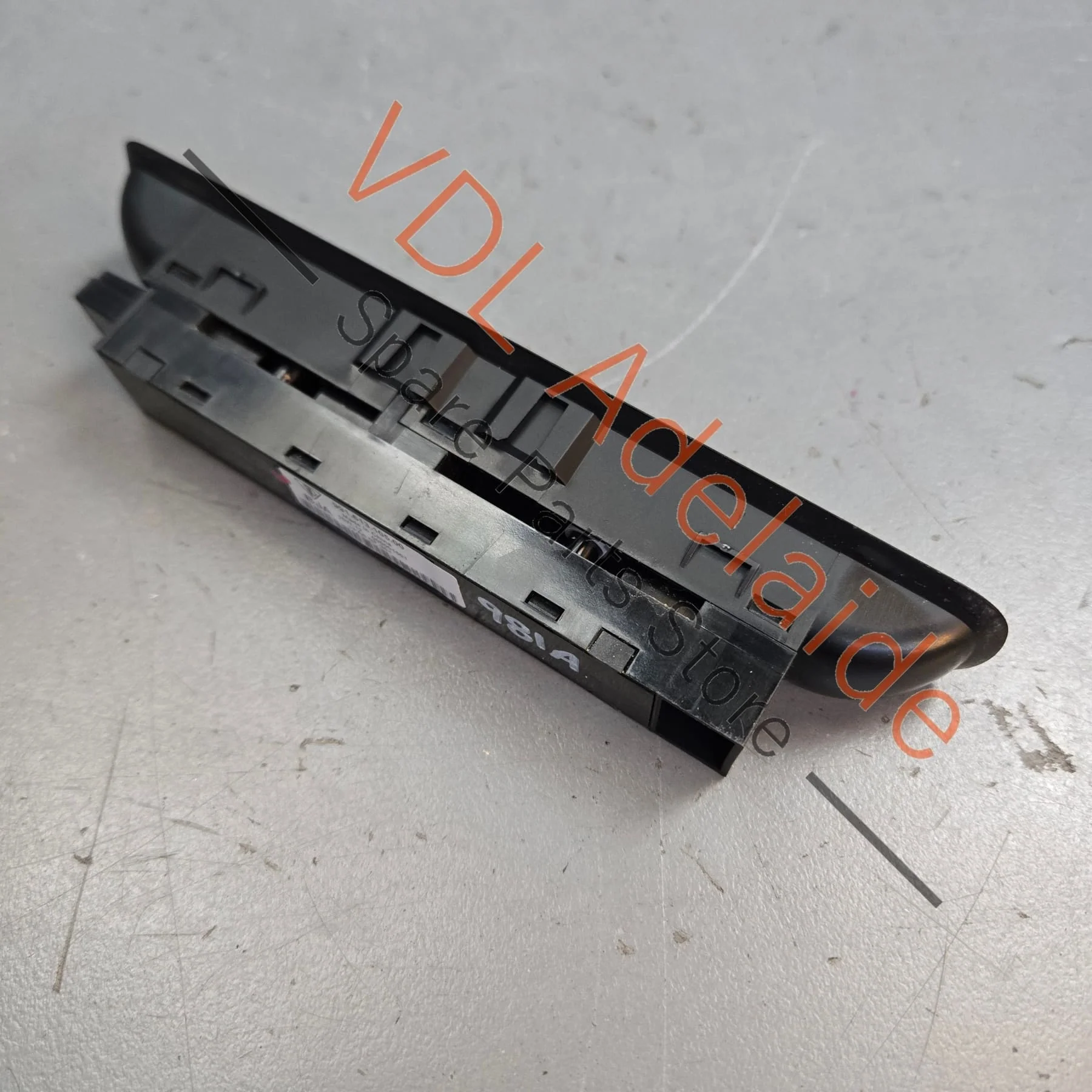 Porsche Cayman Boxster Bonnet Trunk Boot Open Switch 99161310500 - Image 4