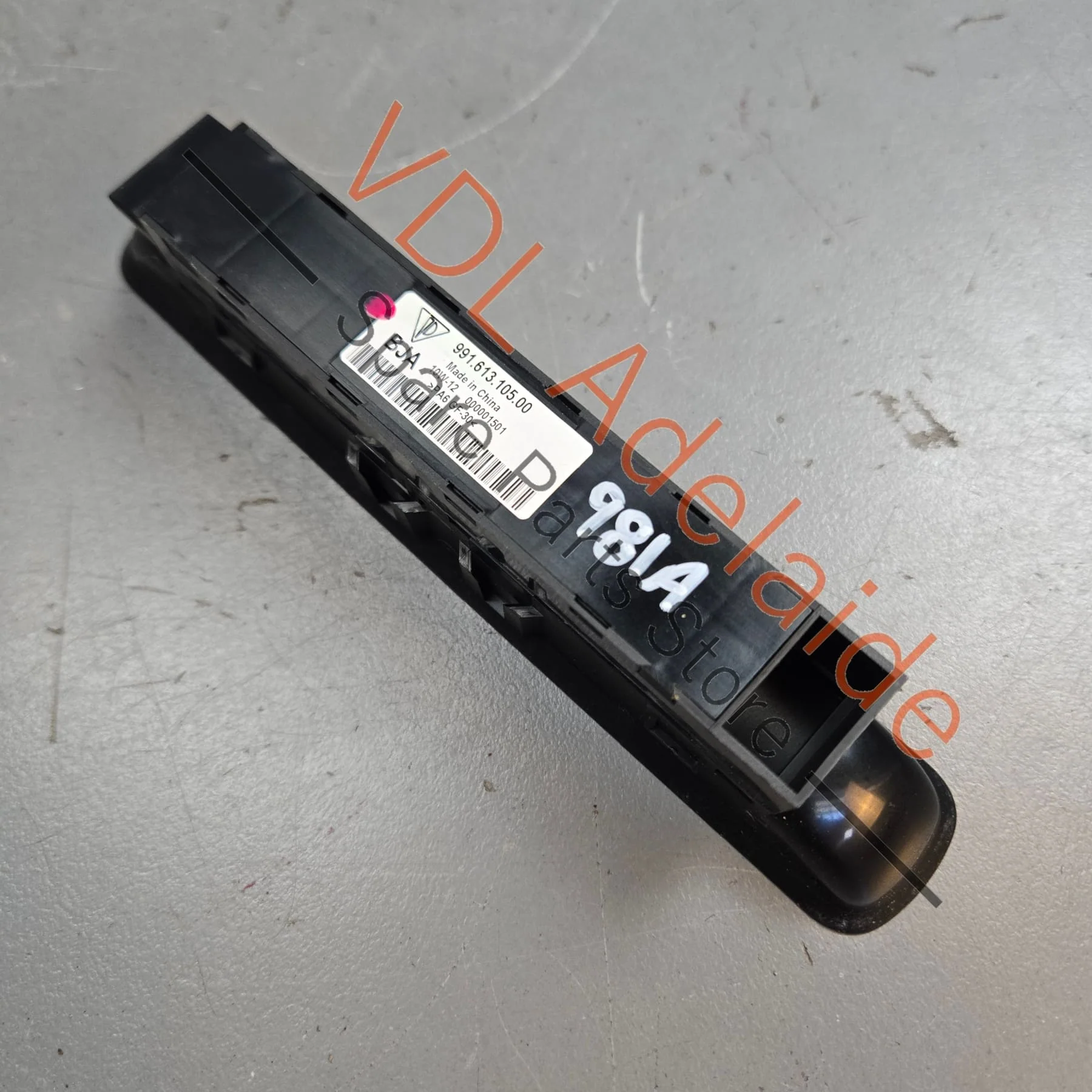 Porsche Cayman Boxster Bonnet Trunk Boot Open Switch 99161310500 - Image 5