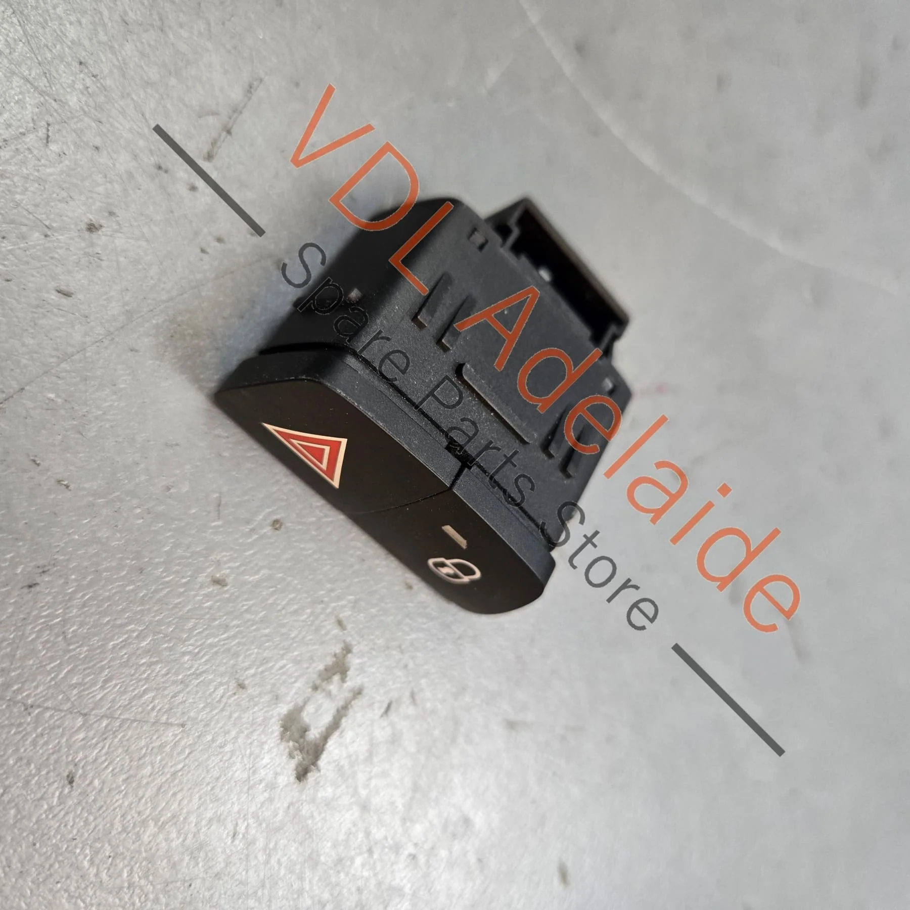 Porsche Cayman 981 Door Lock Hazard Switch Button 99161333001 - Image 2