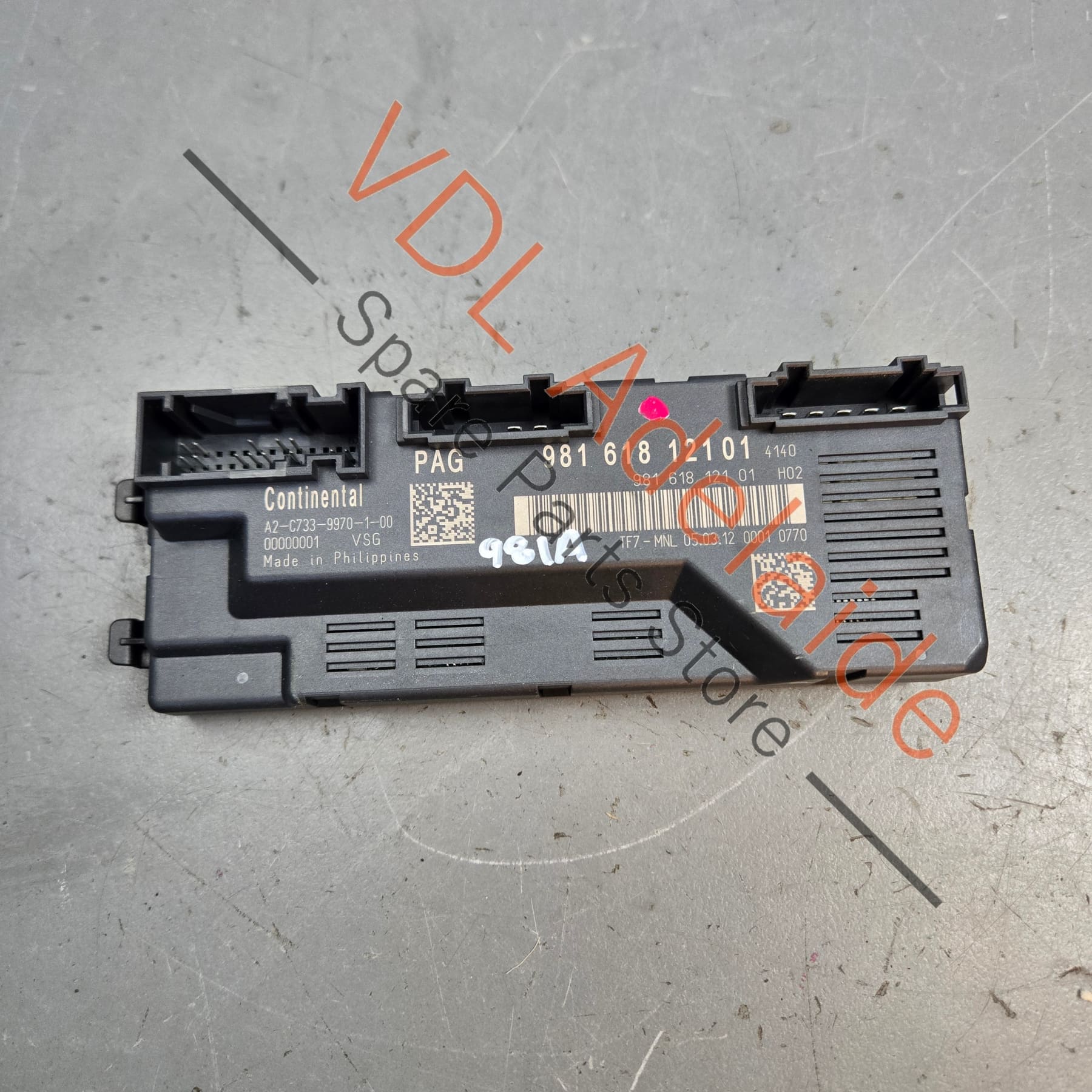 Porsche Boxster Convertible Roof Control Module 98161812103 98161812101
