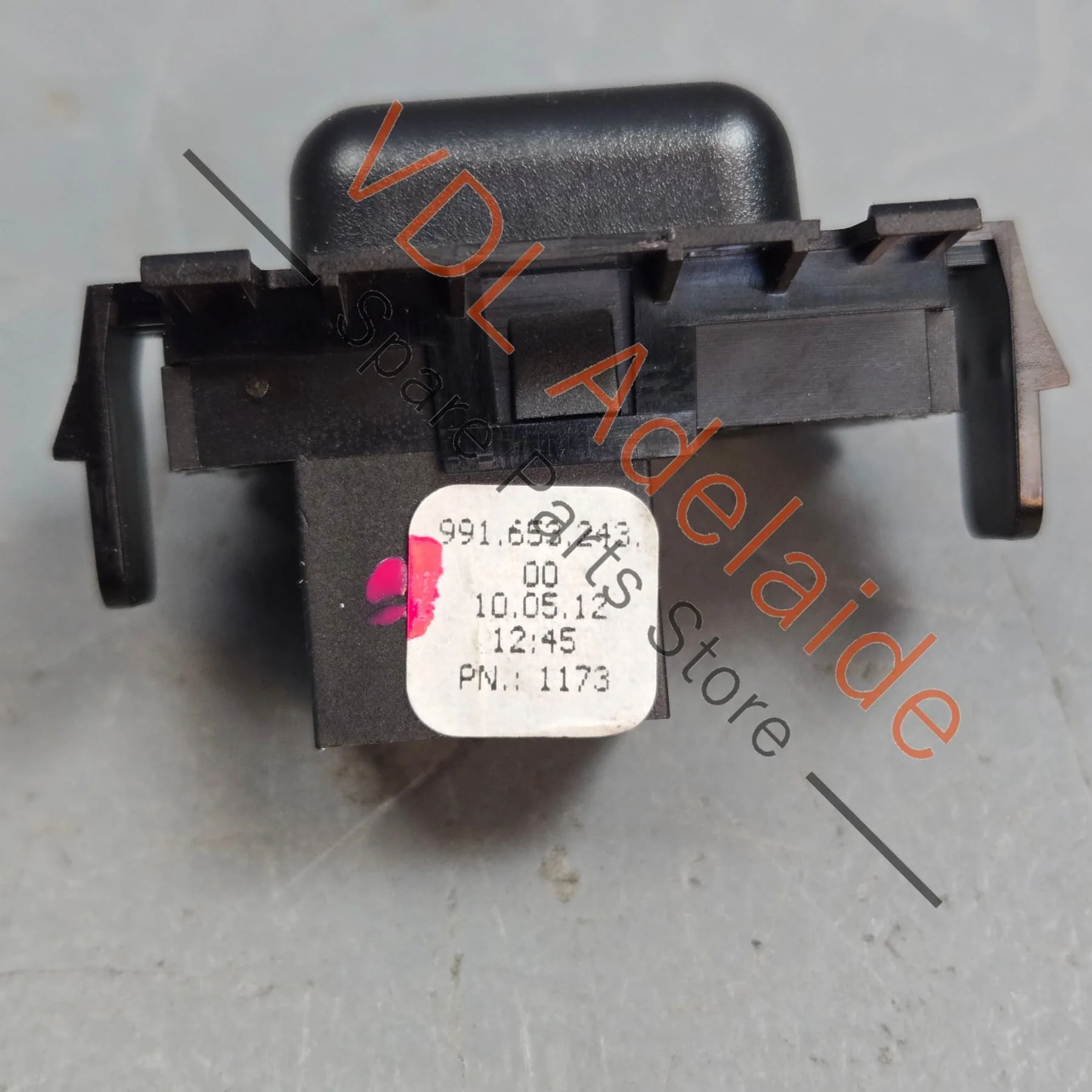 Porsche Boxster Sunlight Light Sensor 99165324301 - Image 4
