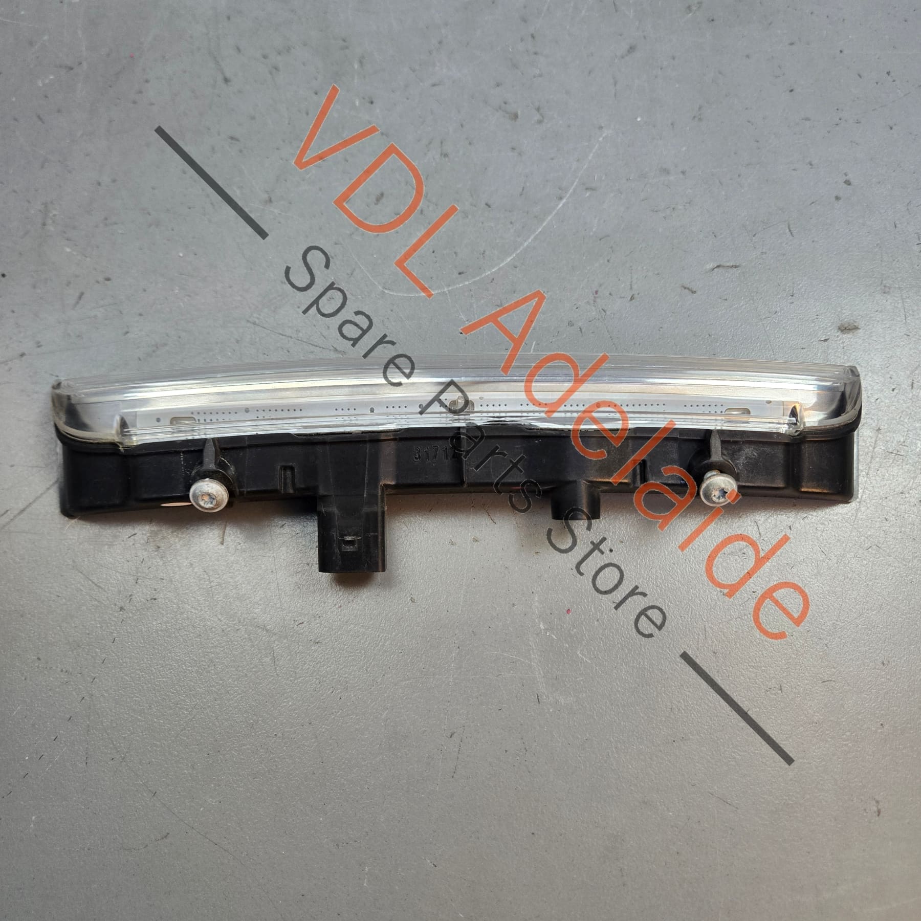 Porsche Boxster 981 Rear Middle Fog Reverse Lamp Light 98163146502 - Image 4