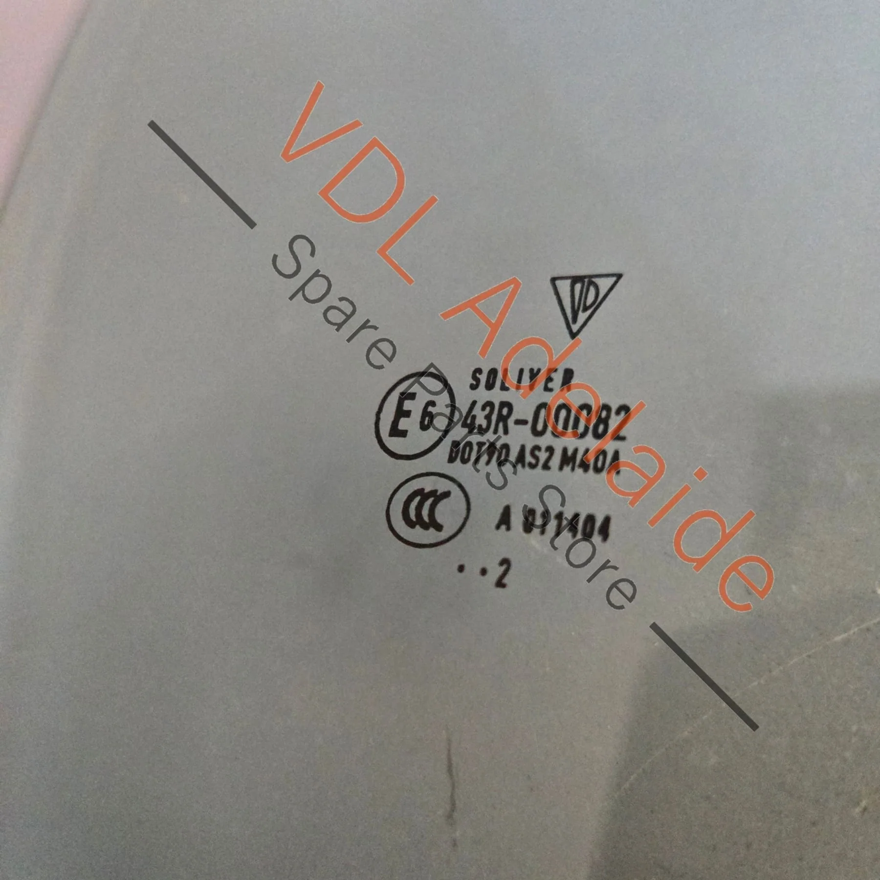 Porsche Boxster 981 Right Side Door Window Glass 98154251200 - Image 3