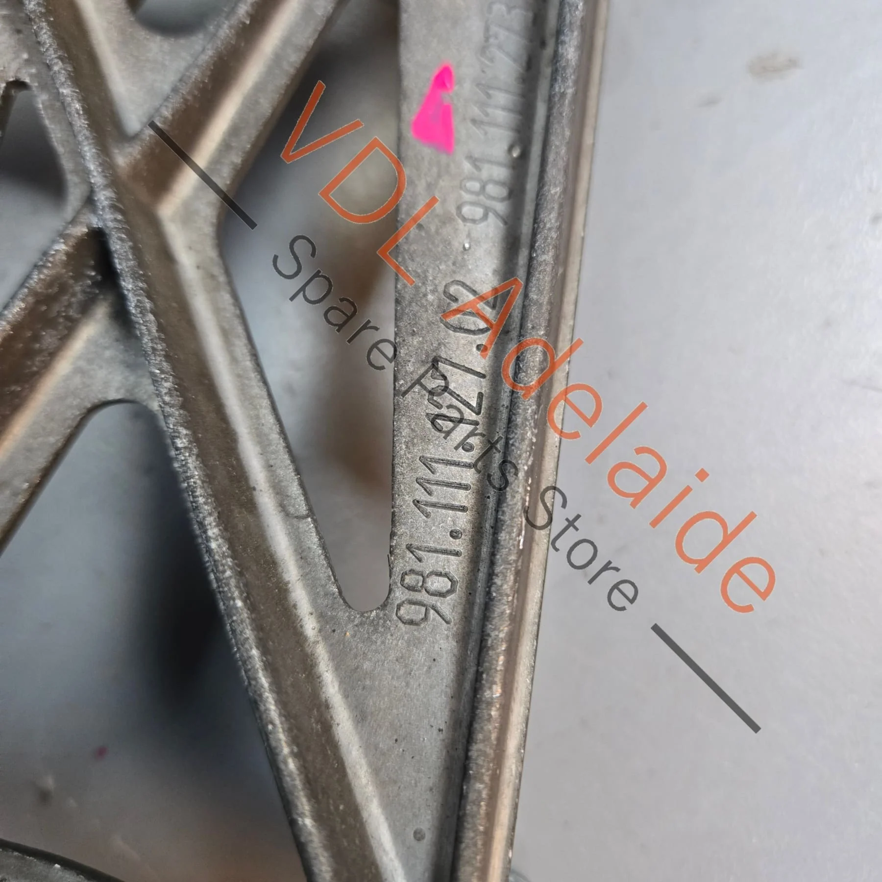 Porsche Cayman Boxster Sport Exhaust System Gearbox Mounting Bracket 98111127302 - Image 5