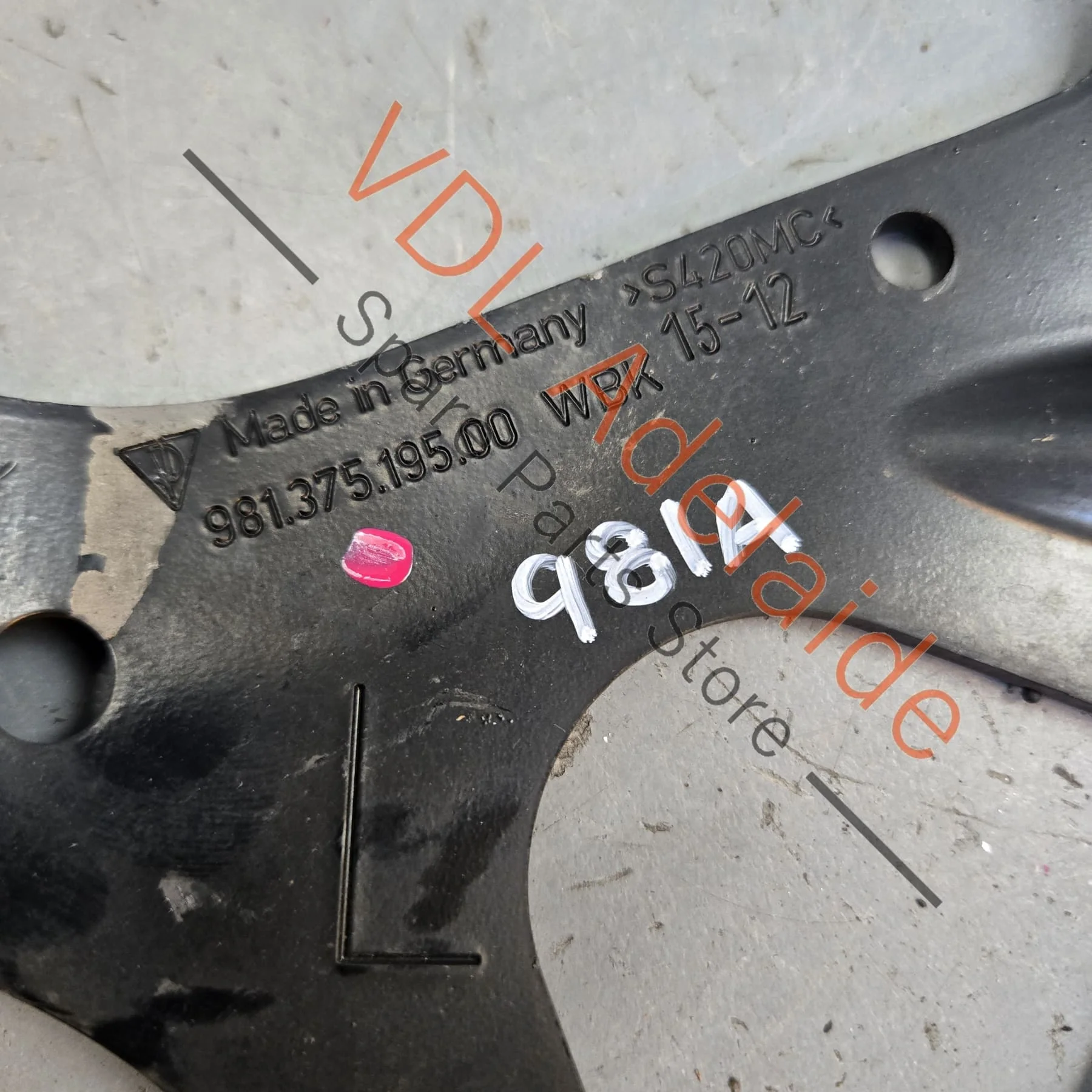 Porsche Cayman Boxster Left Side Engine Mount Bracket 98137519500 - Image 3