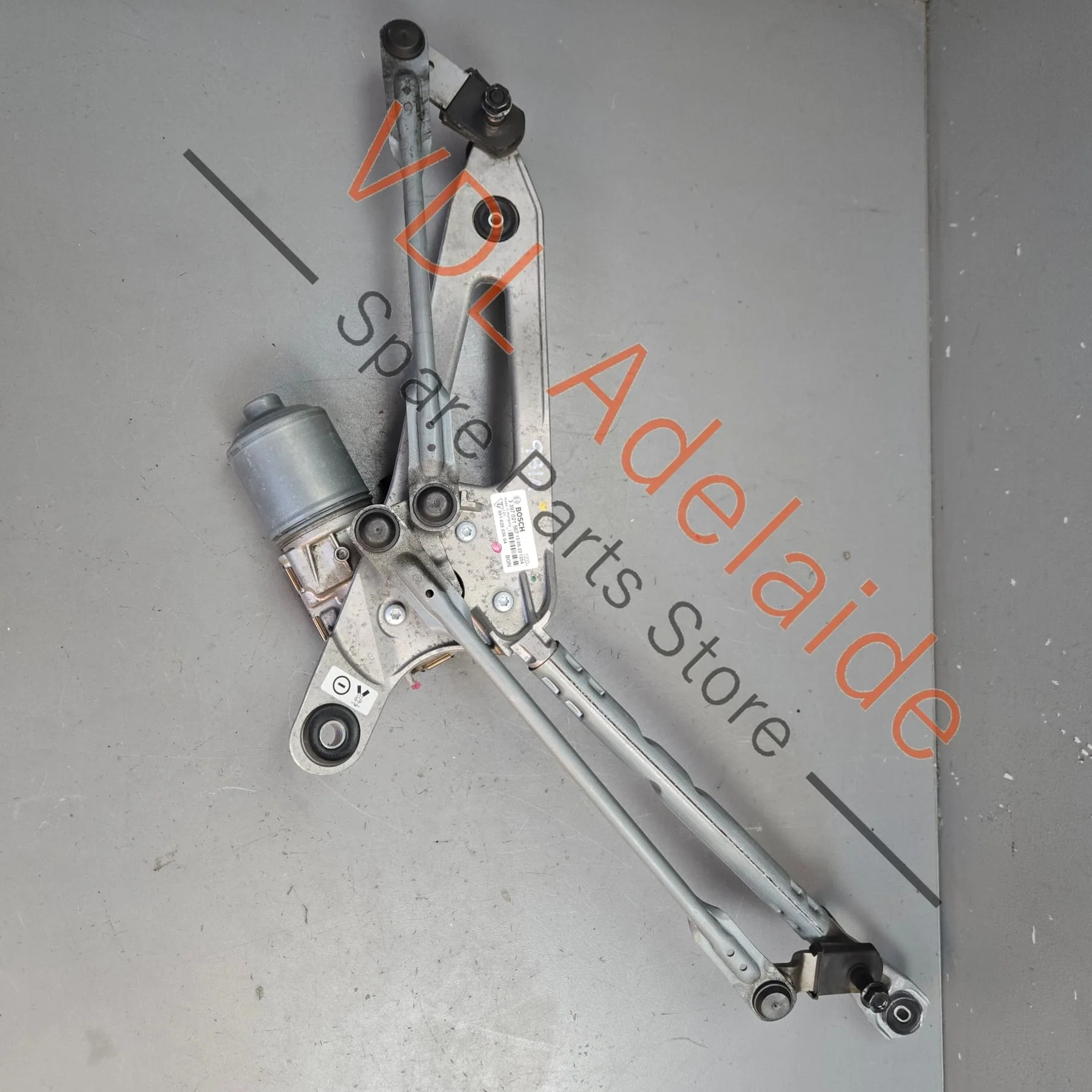 Porsche 911 Boxster Cayman Windscreen Wiper Arm Linkage & Motor 99162803610 99162410603 - Image 6