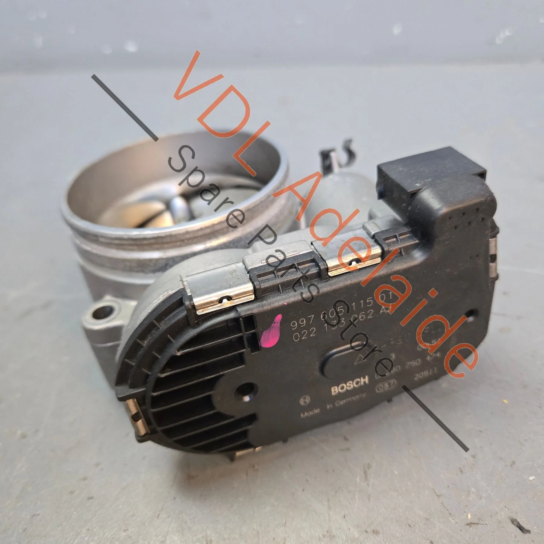 Porsche Boxster Cayman Intake Throttle Body Valve 99760511501