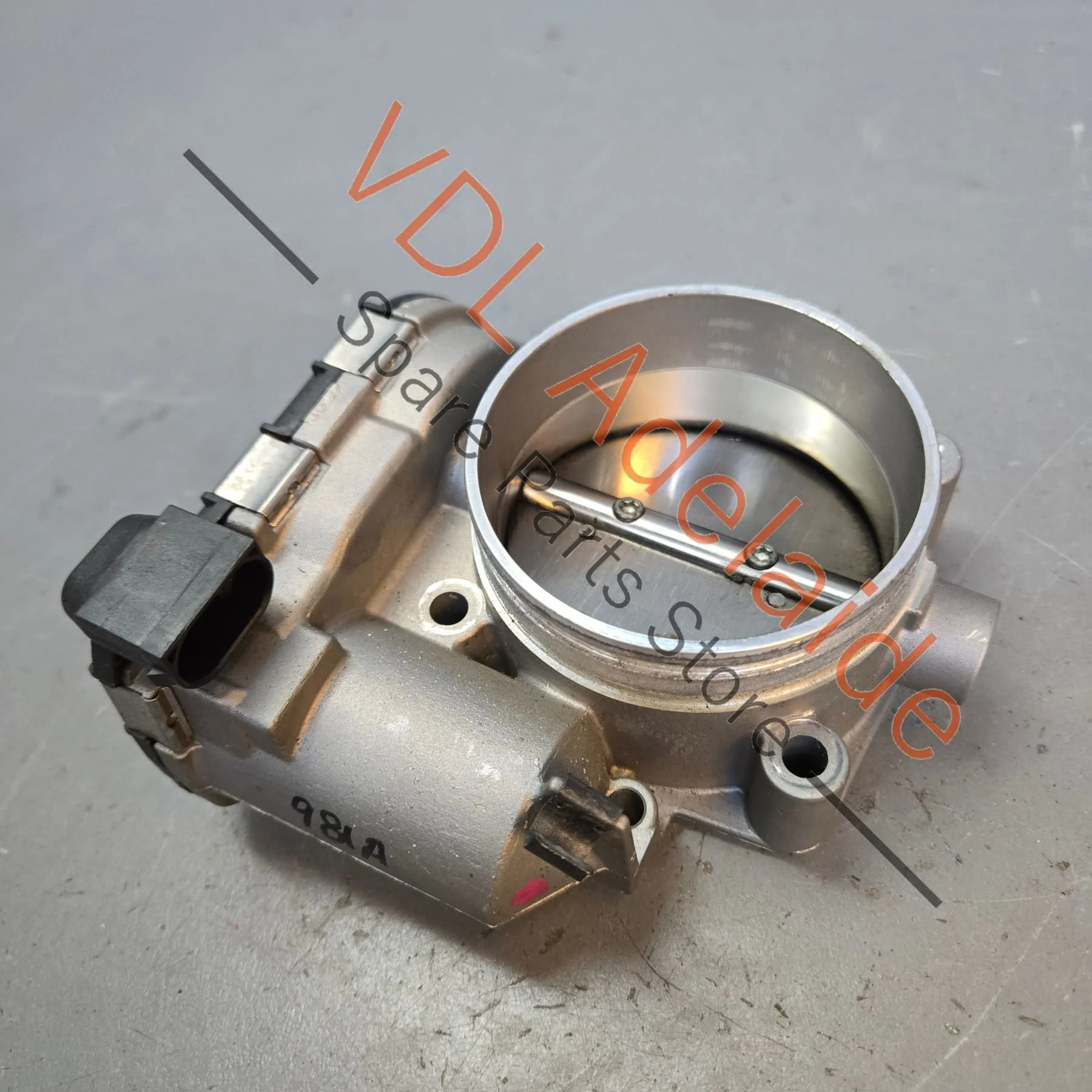 Porsche Boxster Cayman Intake Throttle Body Valve 99760511501 - Image 2