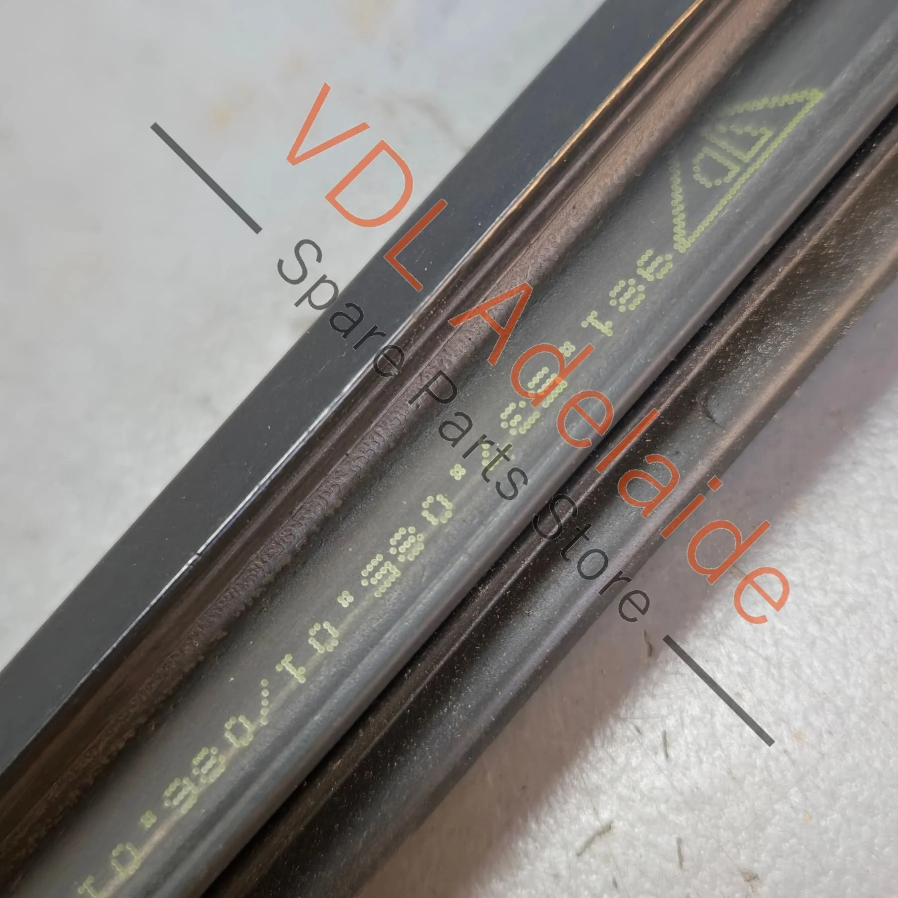 Porsche Boxster Cayman Right Side Door Aperture Window Slot Seal 98153708601 - Image 4