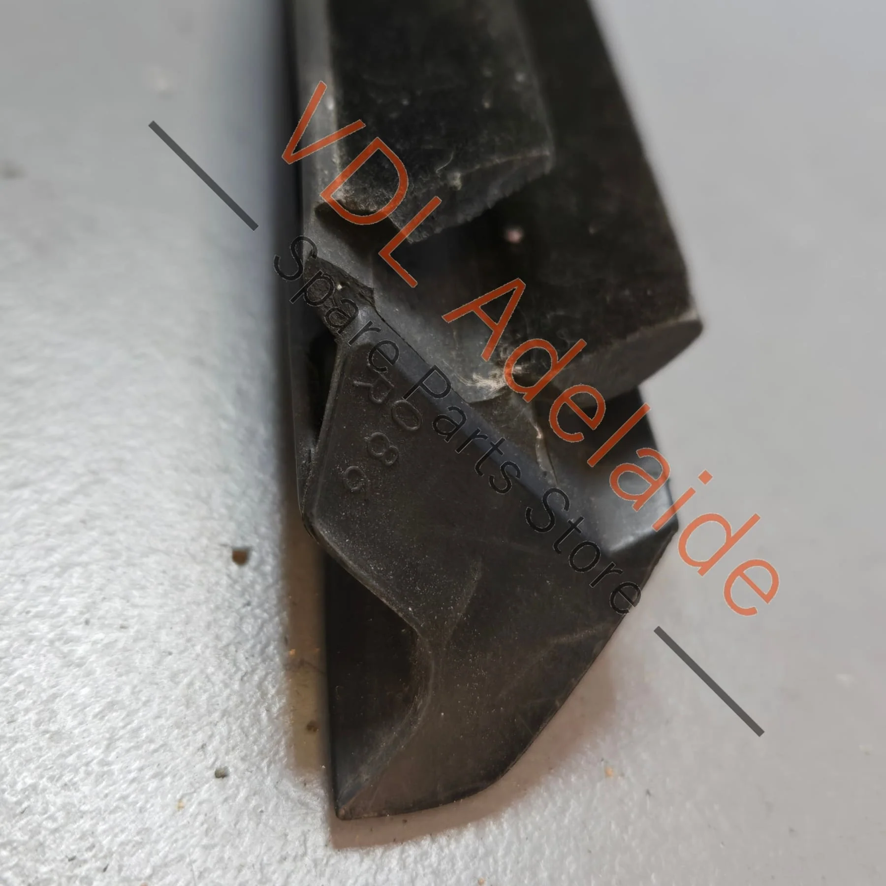 Porsche Boxster Cayman Right Side Door Aperture Window Slot Seal 98153708601 - Image 5