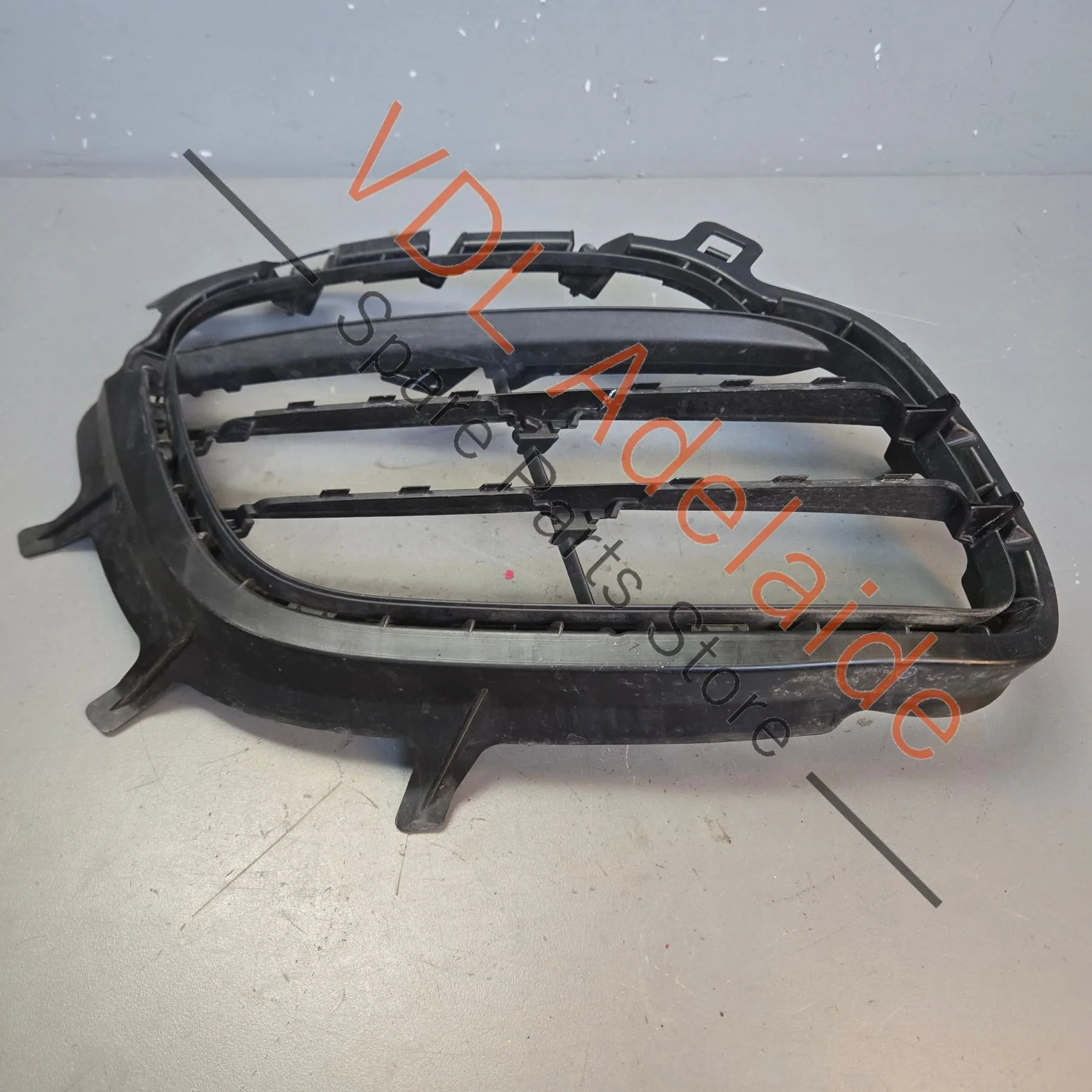 Porsche Boxster Cayman Front Right Bumper Grille Vent 98150556400 - Image 4