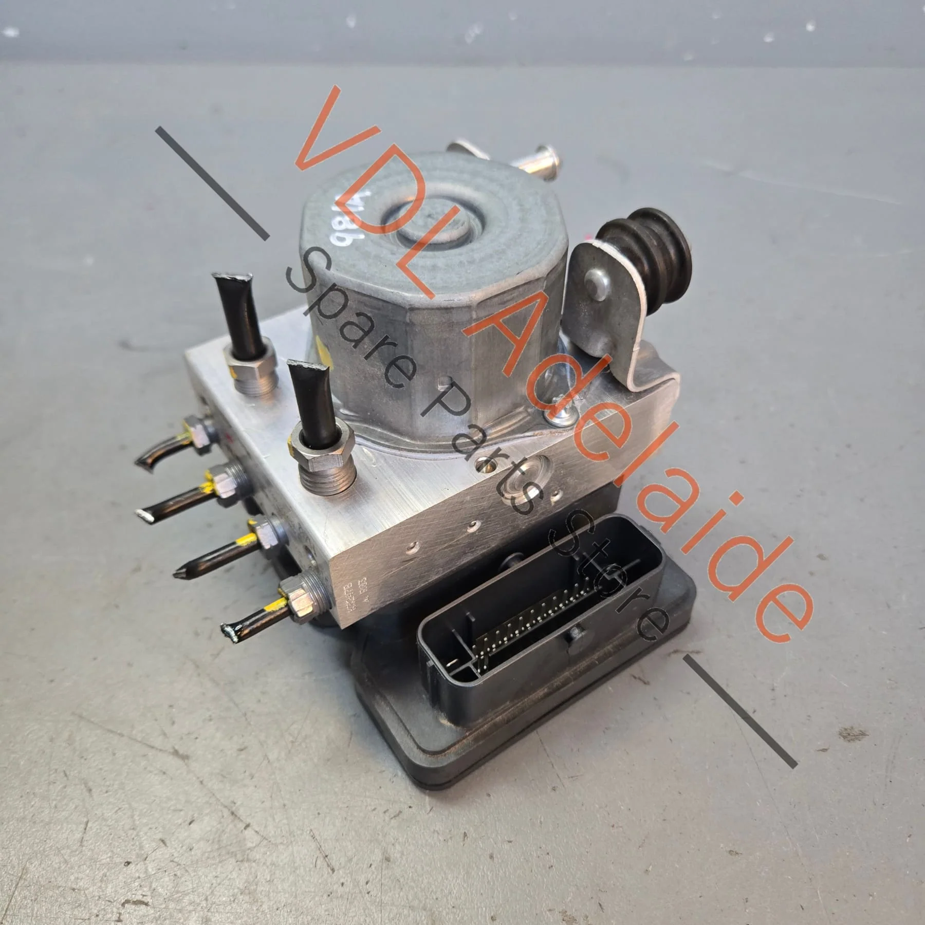 Porsche Boxster Cayman 981 ABS Brake Pump Module 98135595500 98135595503