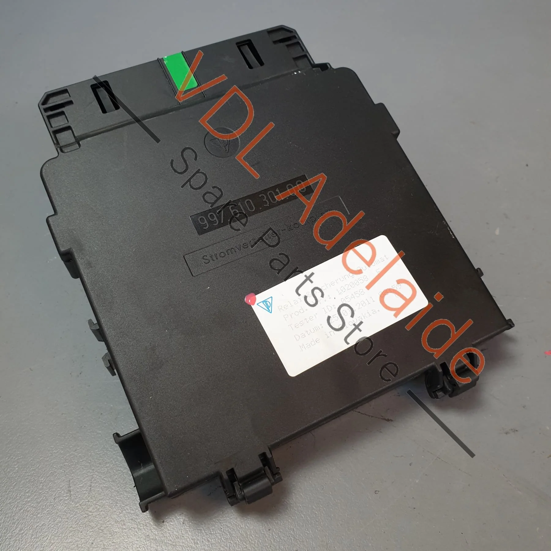 Porsche 911 987 986 Main Battery Fuse Distribution Board 99761091100 99761030100 - Image 6