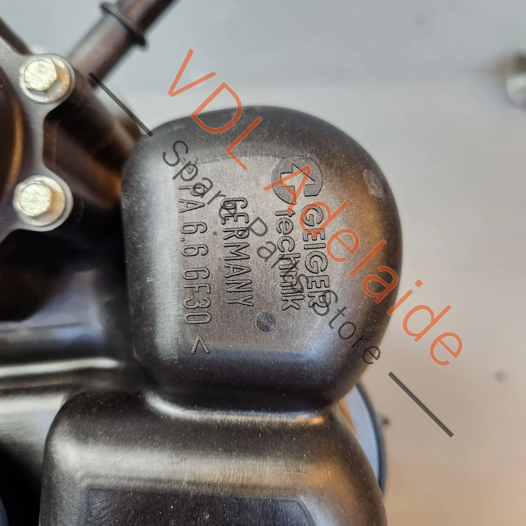 Porsche Cayman Boxster Coolant Expansion Tank 98710604703 - Image 5
