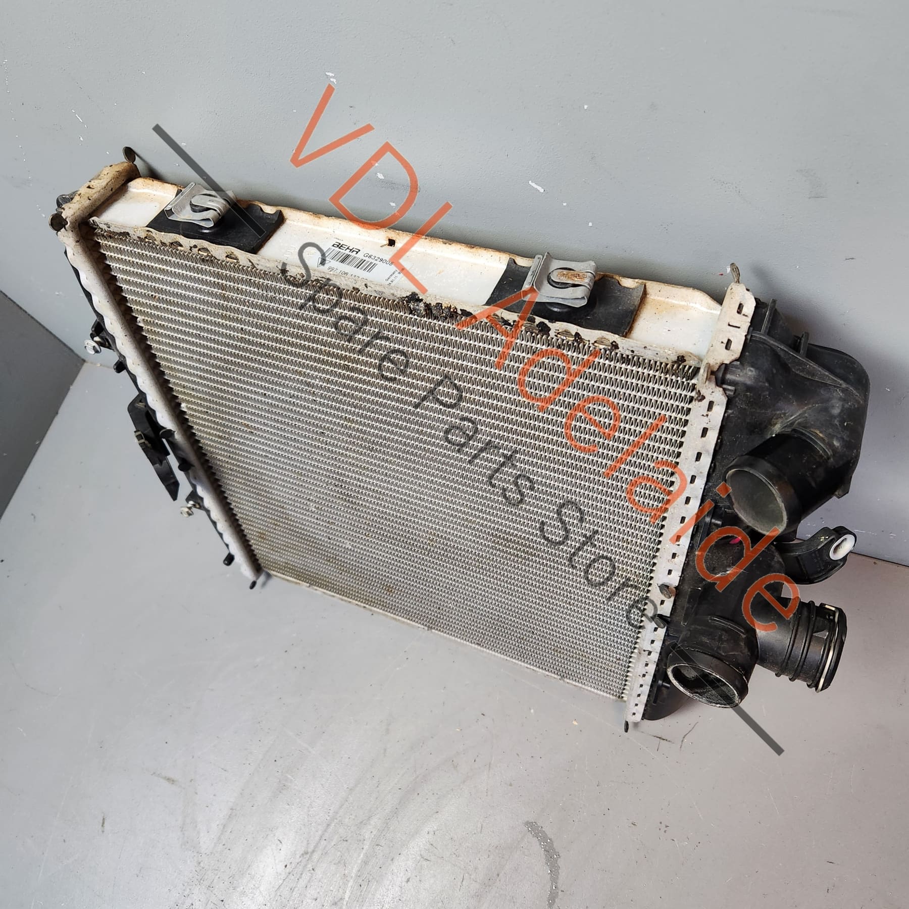 Porsche Cayman Boxster 911 Carrera Right Side Radiator - Image 5