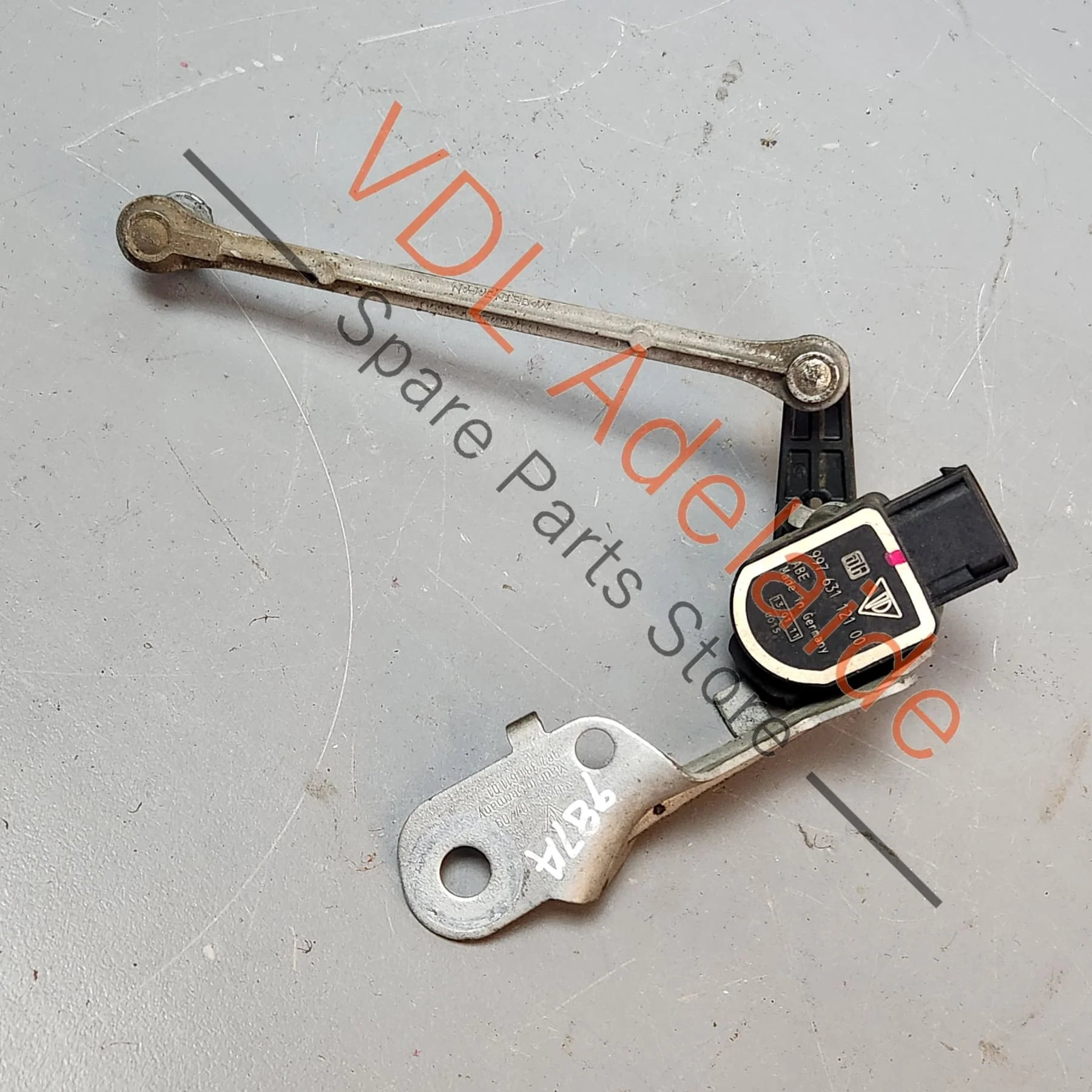 Porsche Cayman Boxster Rear Suspension Level Sensor Complete - Image 4