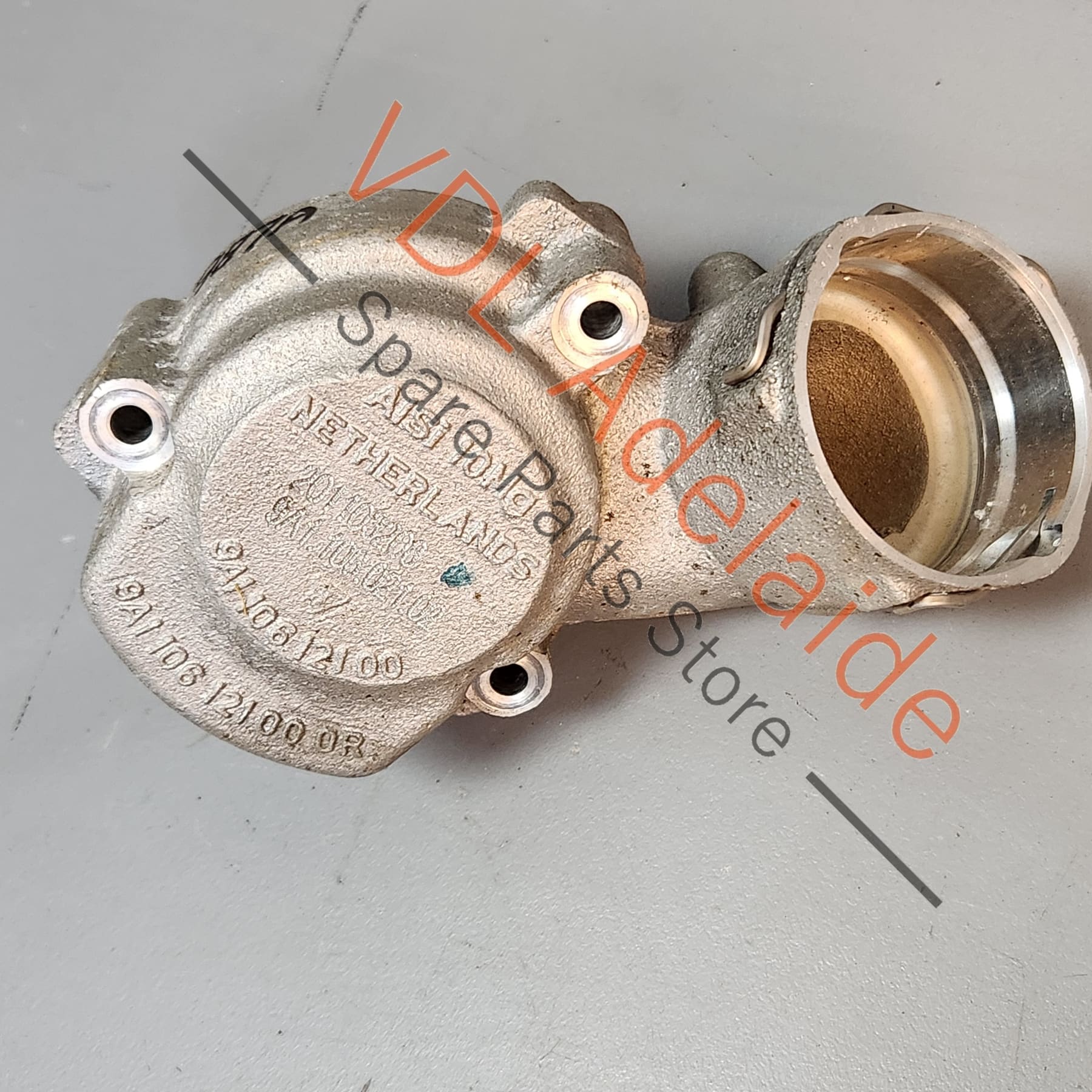 Porsche Cayman Boxster 911 Thermostat & Housing 9A110612100 - Image 3