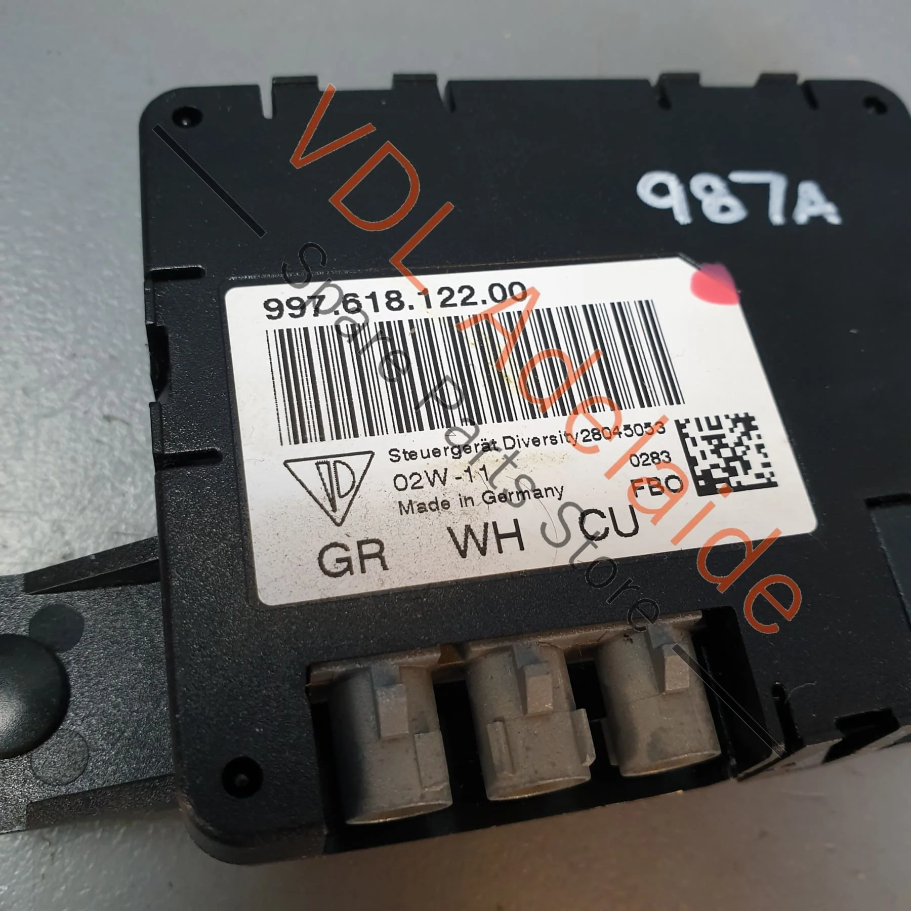 Porsche Porsche Cayman R 987 Antenna Amplifier Control Unit 99761812200 - Image 2
