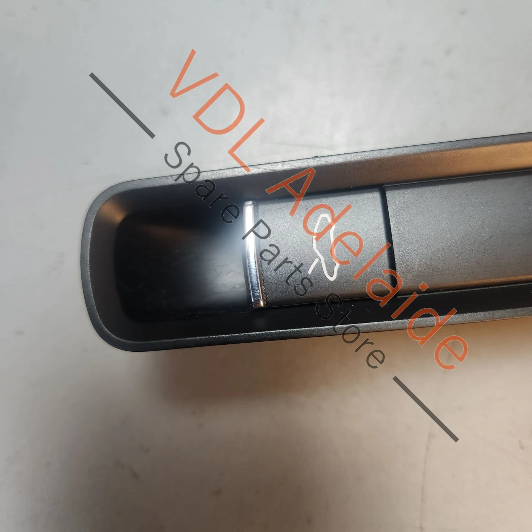 Genuine OEM Porsche 911 991 Boot Bonnet Release Switch 99161310501A05 - Image 5