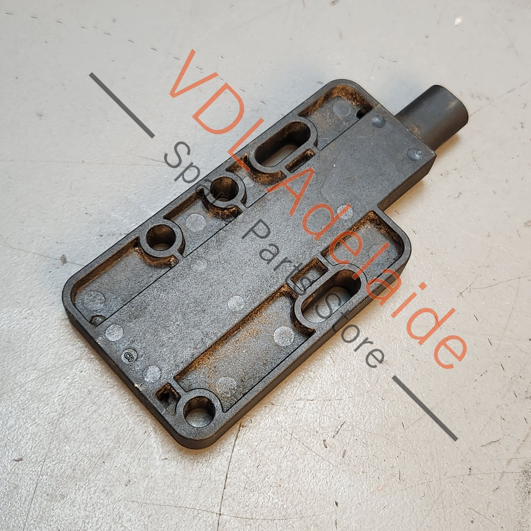 Porsche Outer Antenna Aerial Amplifier 7PP962132 - Image 5