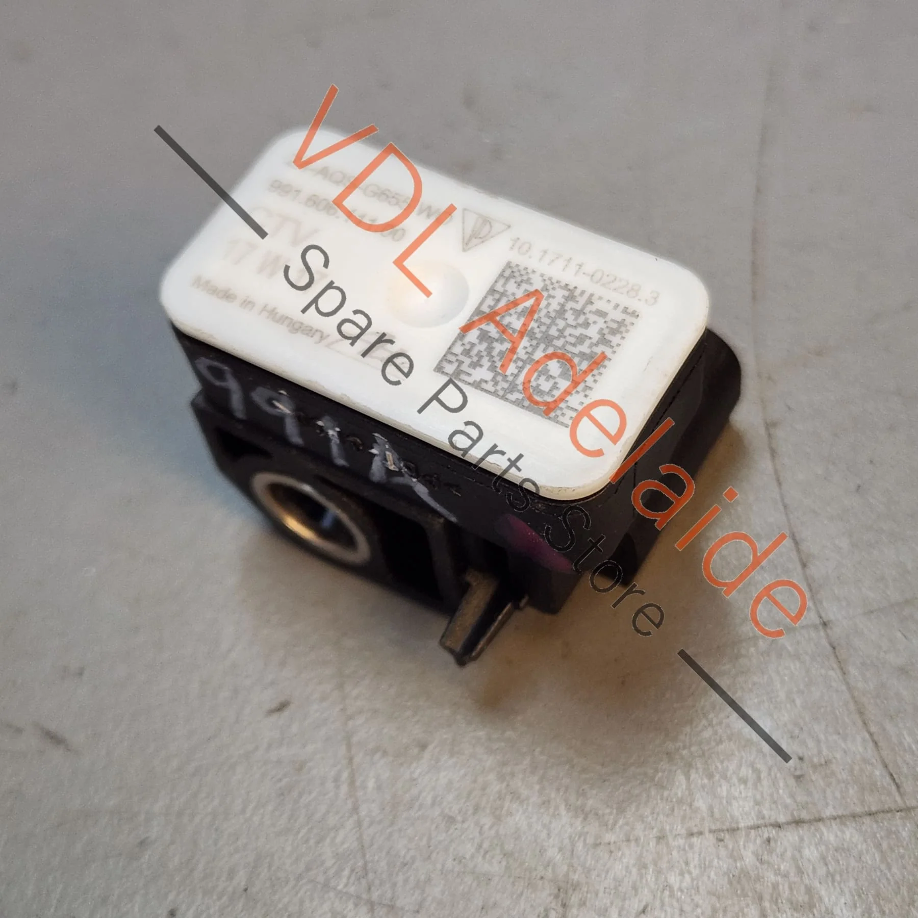 Porsche Acceleration Sensor for Bodywork / Suspension 99160611100