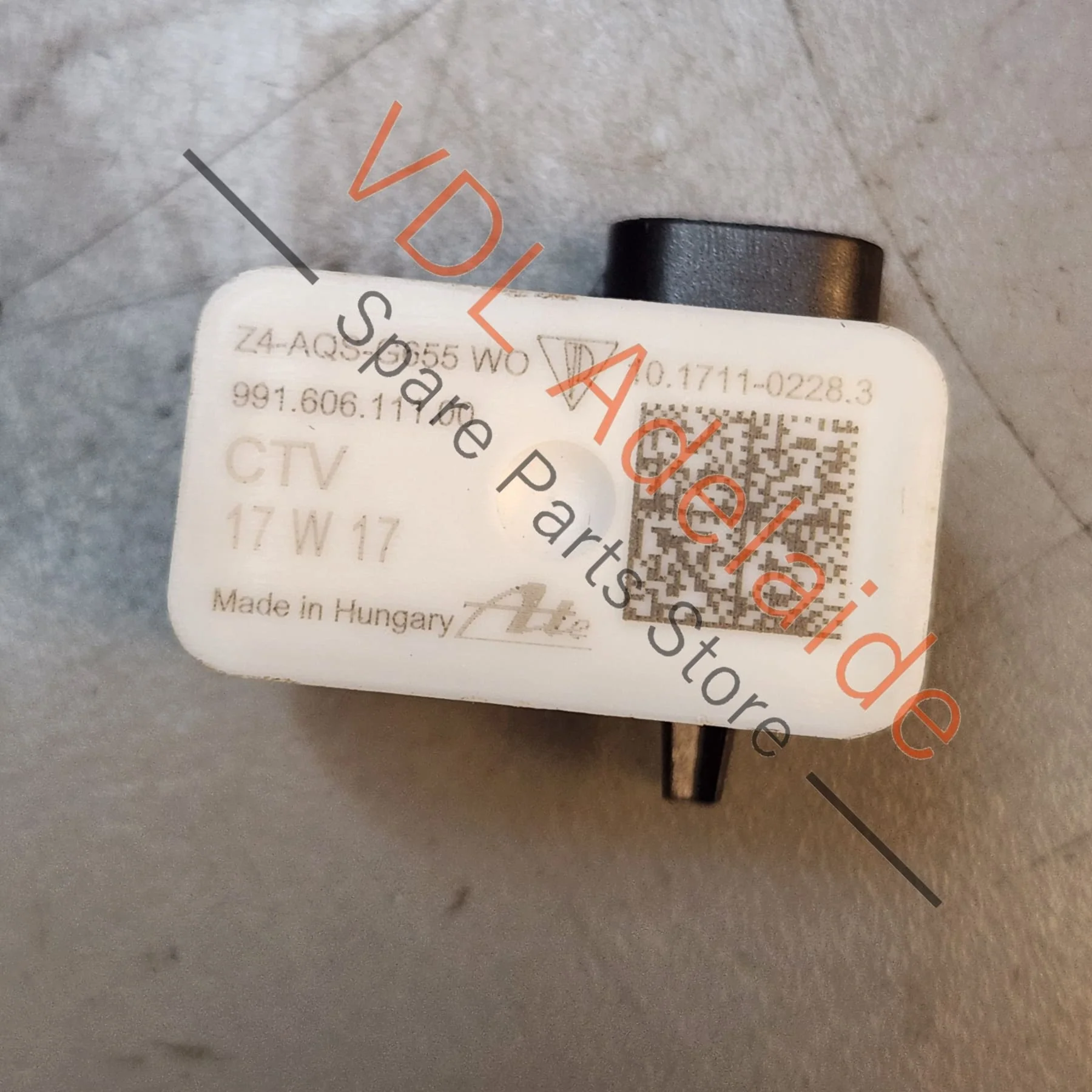 Porsche Acceleration Sensor for Bodywork / Suspension 99160611100 - Image 2