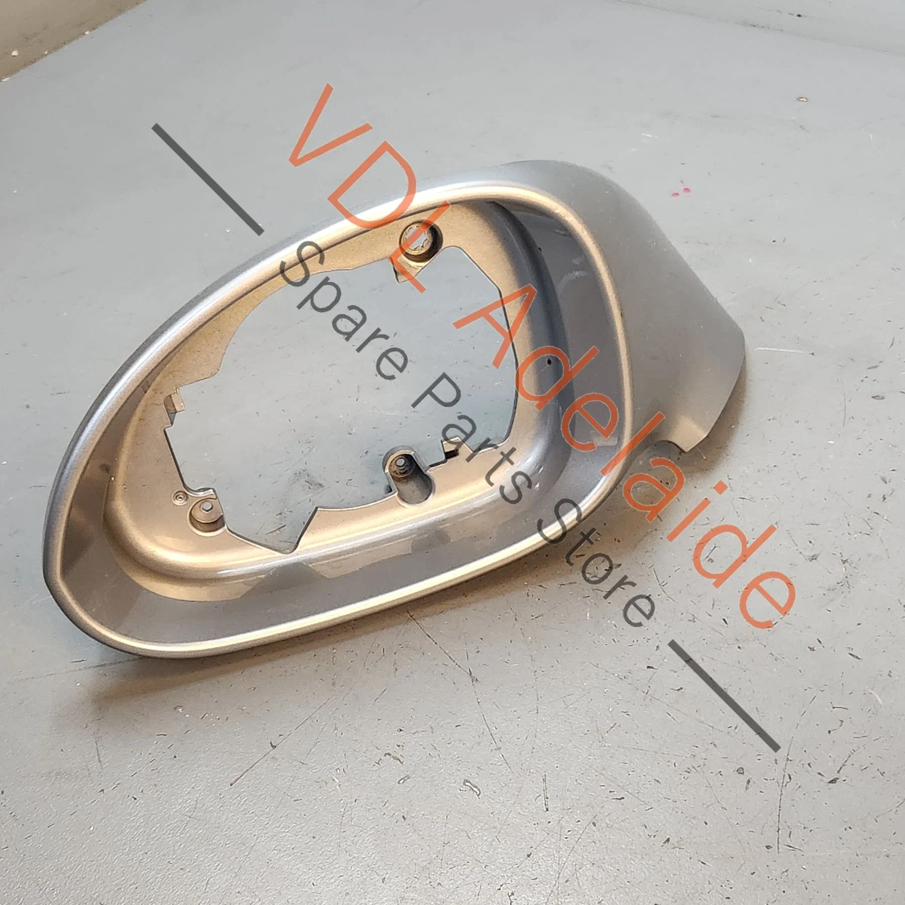 Porsche 911 991.2 Left Side Exterior Mirror Cap Cover LHS 99173163101 G2L GT Silver Metallic U2 / M7Z
