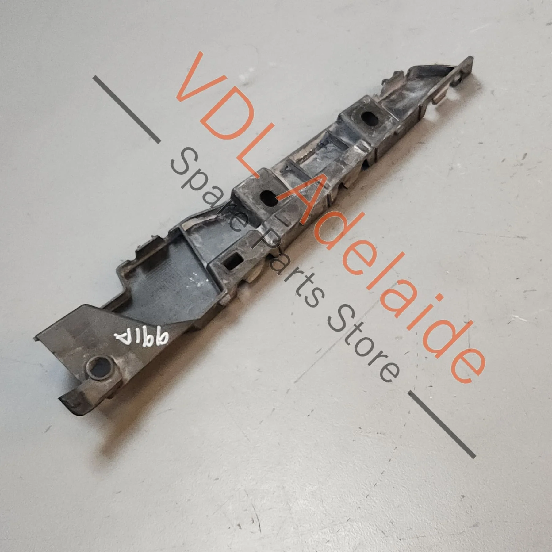 Porsche 911 Rear Right Bumper Slide Bracket 99150563603