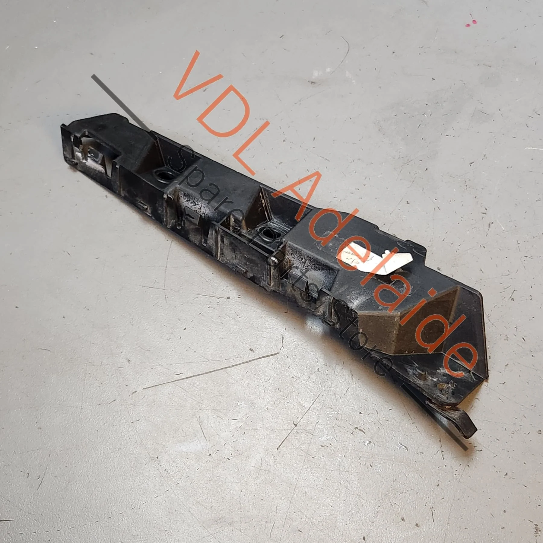 Porsche 911 Rear Right Bumper Slide Bracket 99150563603 - Image 7