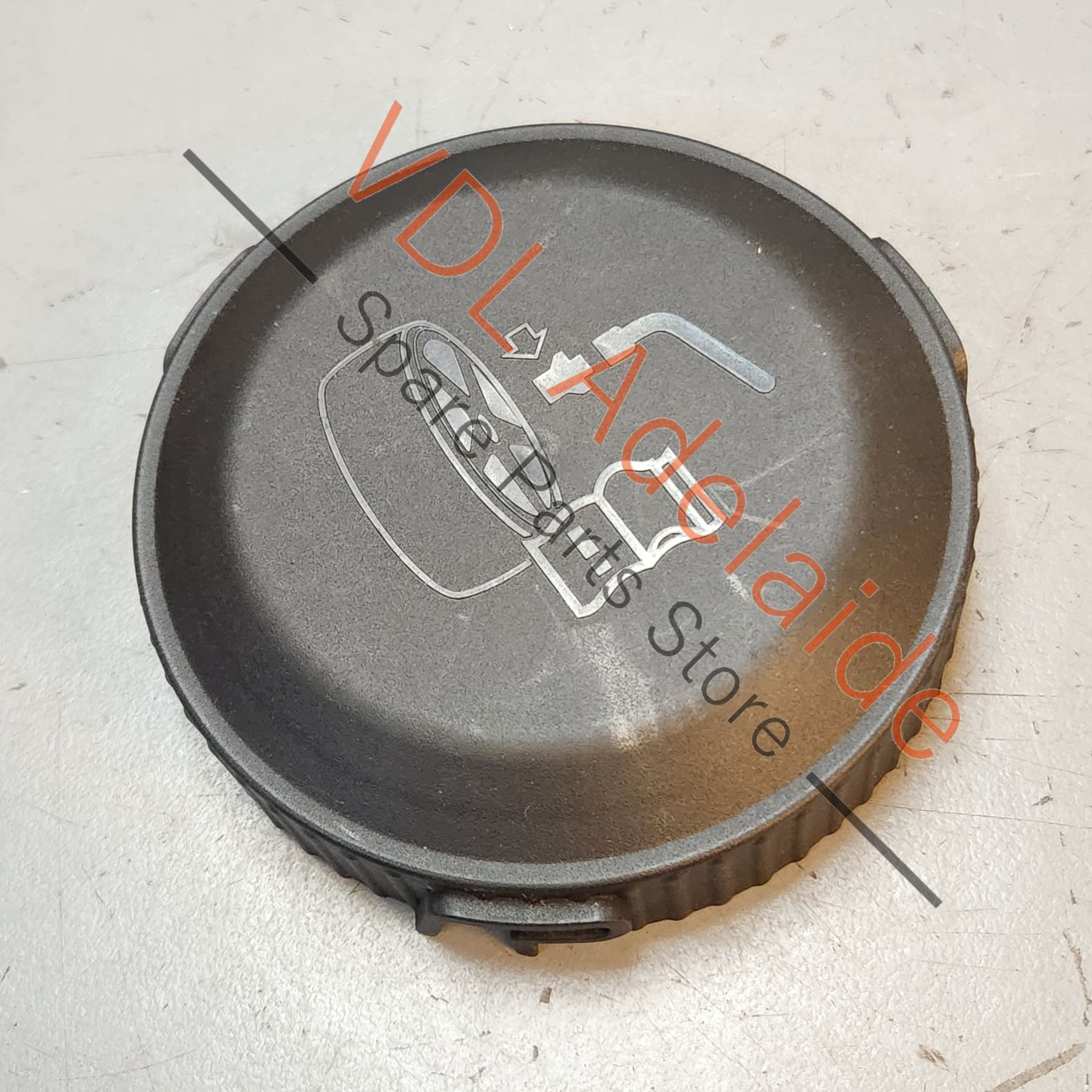 Porsche 911 Wheel Nut Tool Storage Lid Lock Key Cap 99155165300