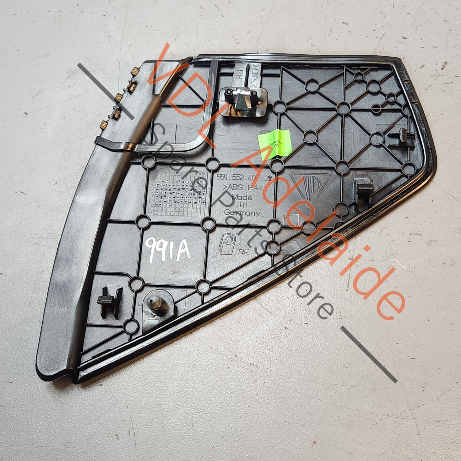 Porsche 911 Right Side Dashboard Trim Interior Cover 99155240602 5Q0 - Image 4