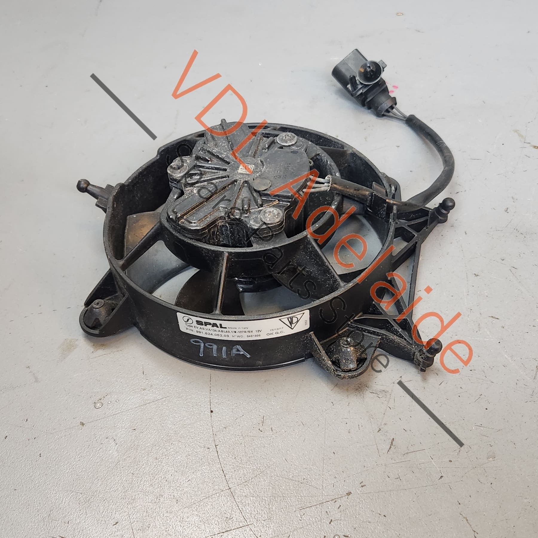 Porsche 911 SPAL Engine Cooling Fan 99162405201 99162405206 - Image 5