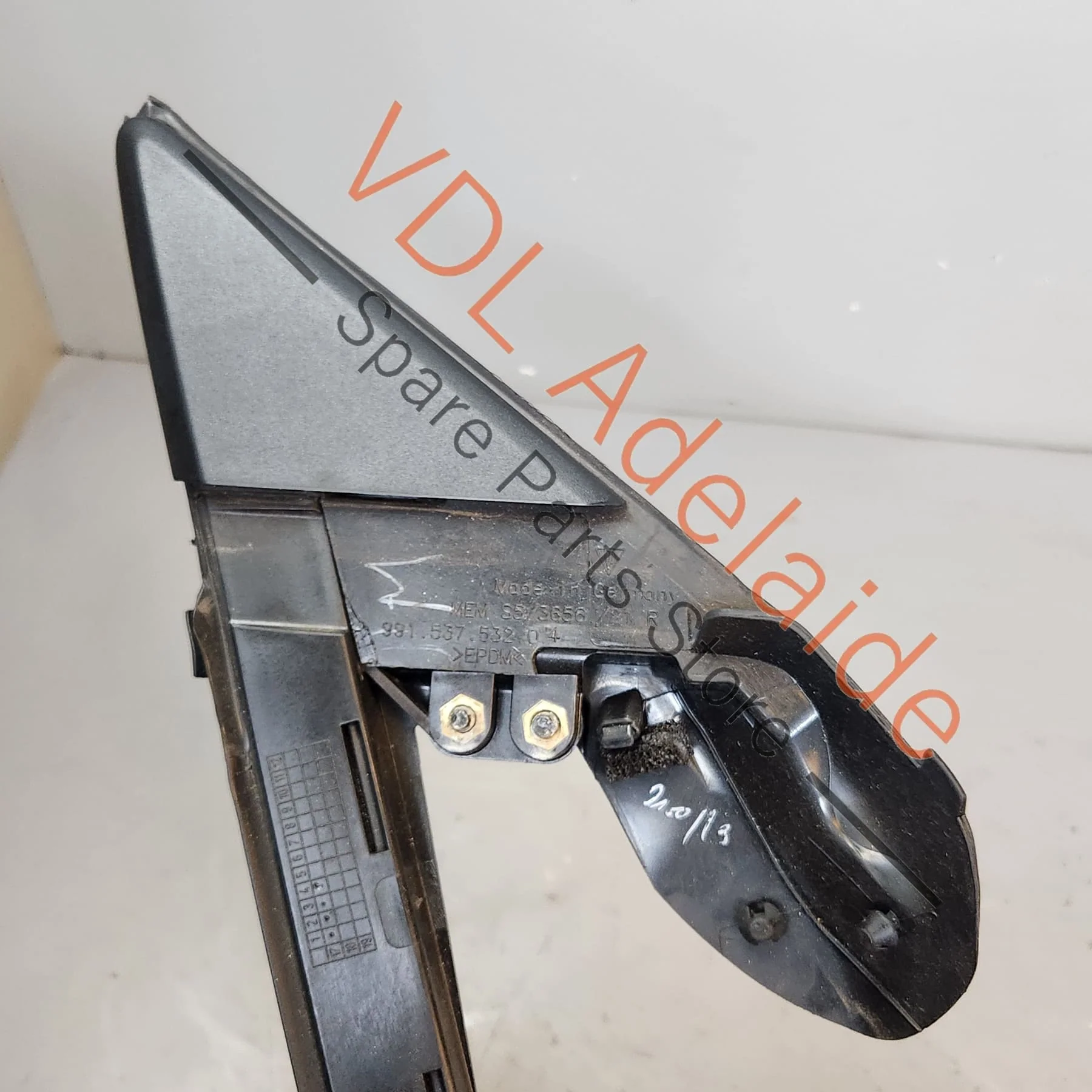 Porsche 911 Right Window Guide Channel 99153743204 99153754202 - Image 2