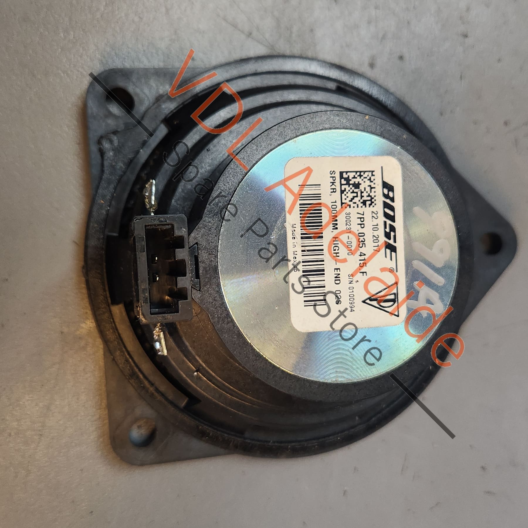 Porsche 911 BOSE Mid Tone Speaker 7PP035415F - Image 6