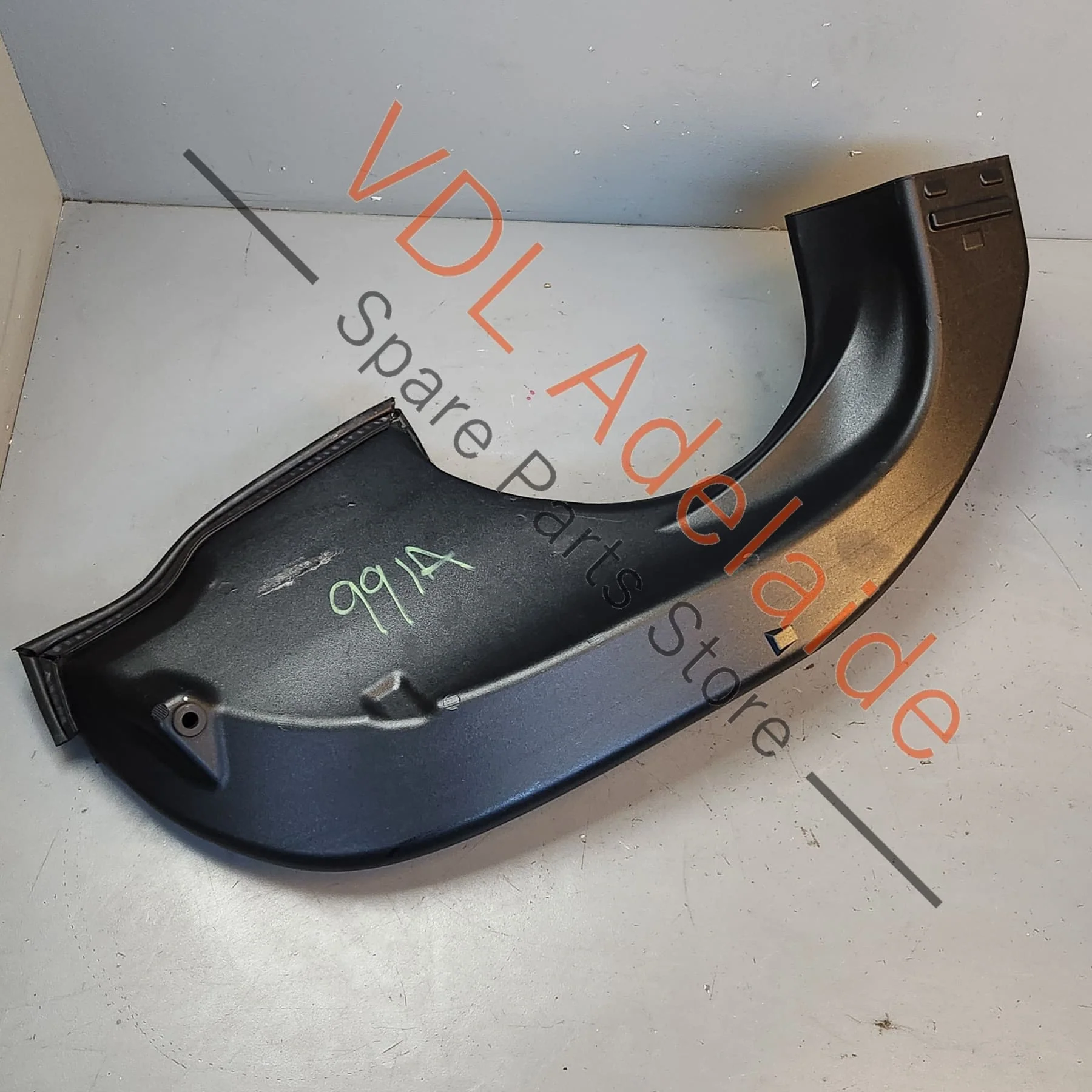 Porsche 911 Left Side Air Duct Tube for Intercooler Cooling 9P1145333
