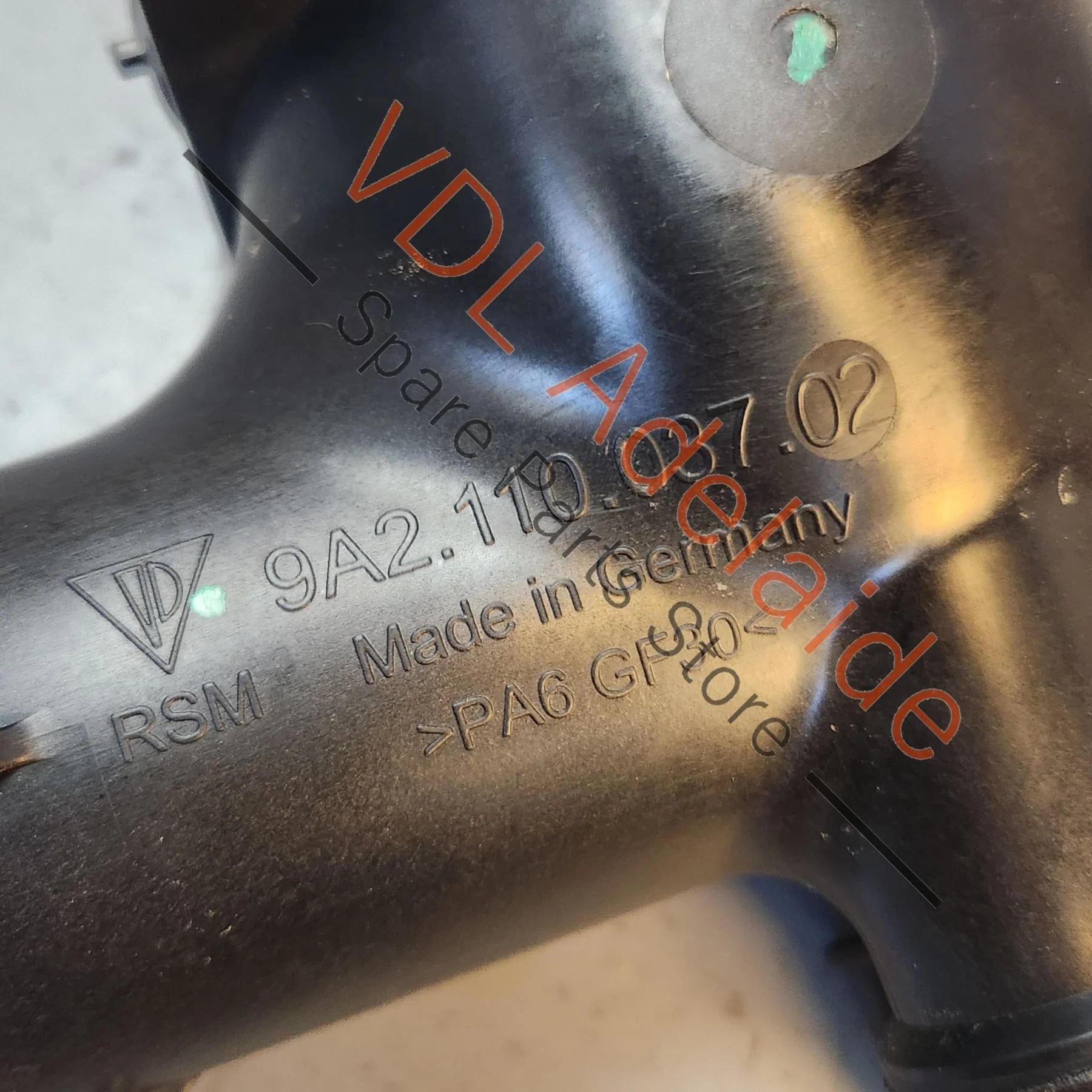 Porsche 911 Air Intake Distributor Tube Pipe 9A211013702 9P1145683C - Image 6