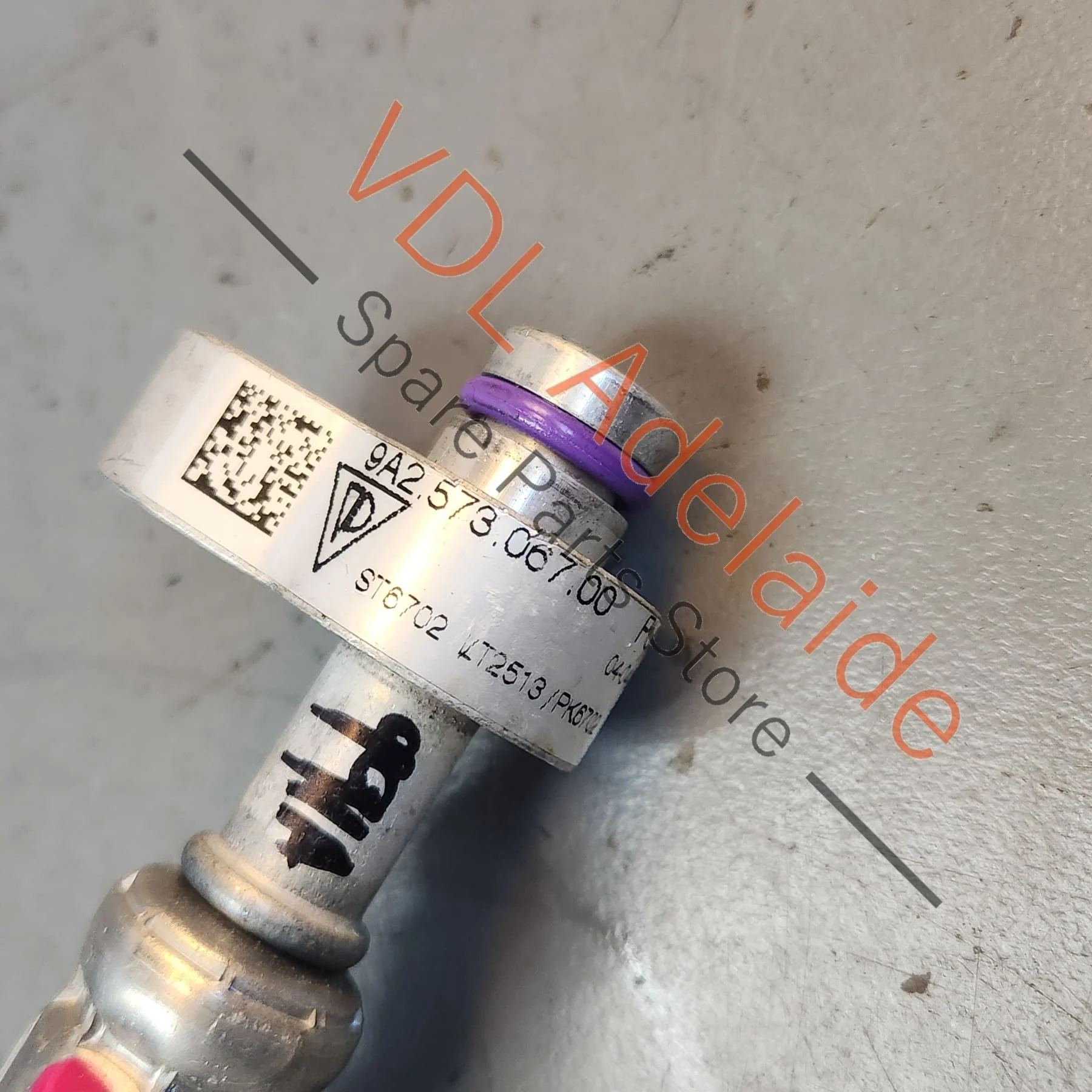 Porsche 911 AC Compressor Hose Pressure Pipe 9A257306700 - Image 7