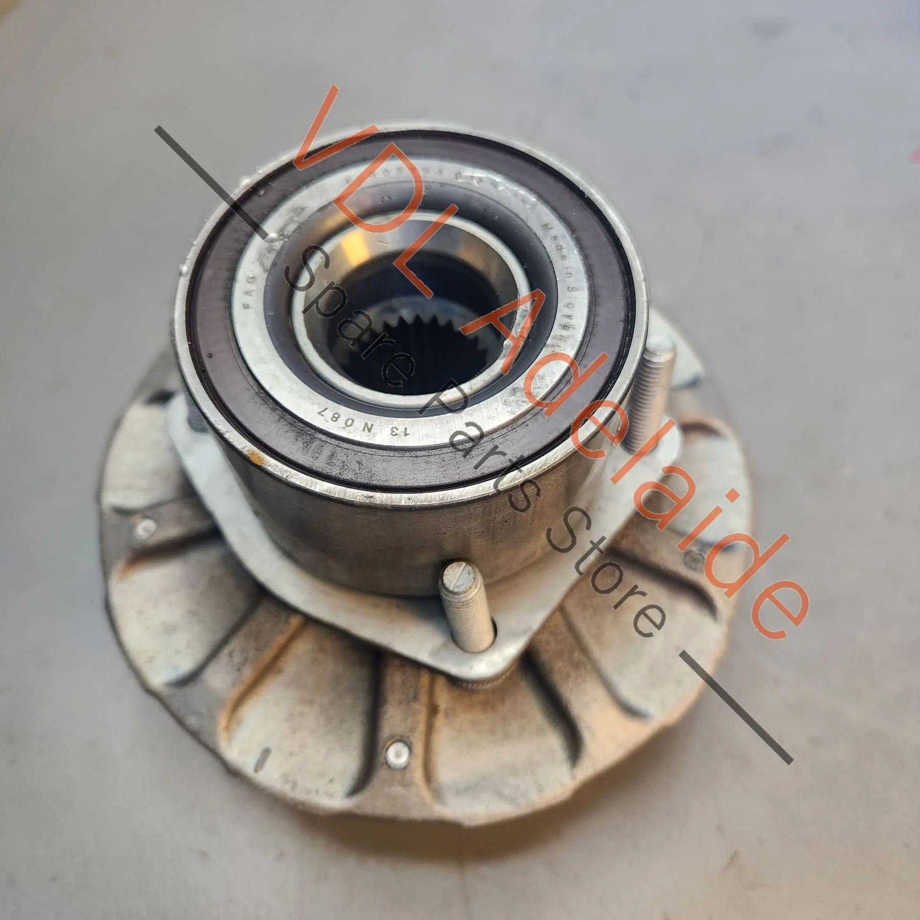 Porsche 911 Centrelock Wheel Hub Front 9P1407581A 99134160700 99134160701
