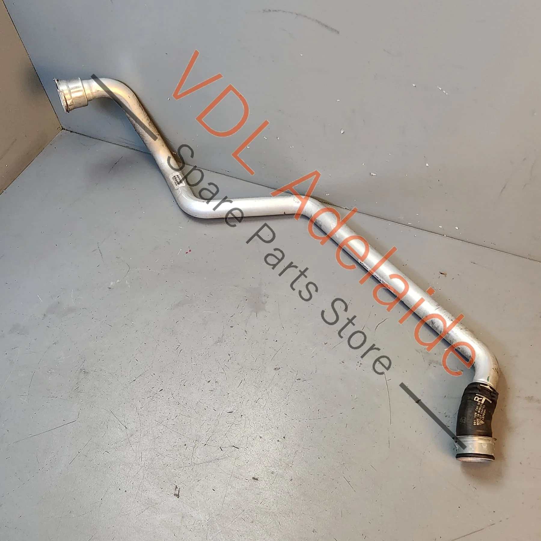 Porsche 911 Coolant Cross Pipe Front 99110671102