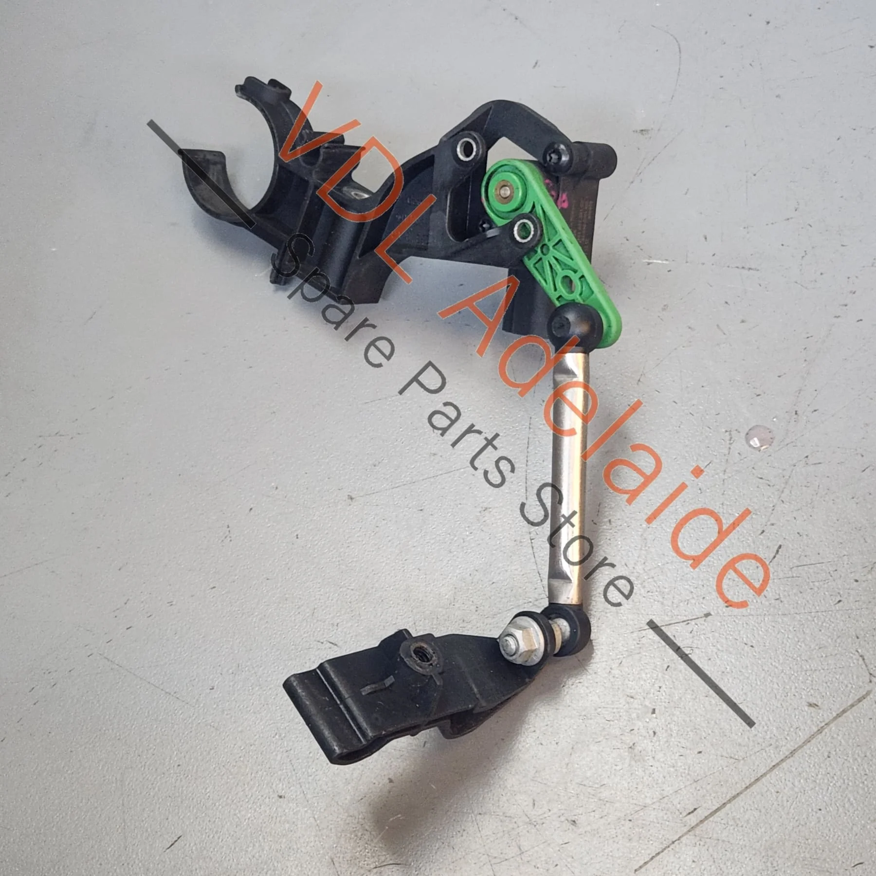 Porsche 911 Front Suspension Level Sensor 99134302101 - Image 5